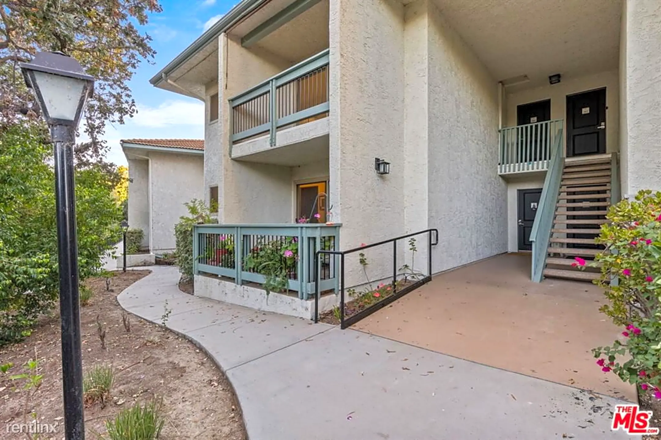 4756 Park Granada 4756 Park Granada unit 264 Calabasas, CA Condos