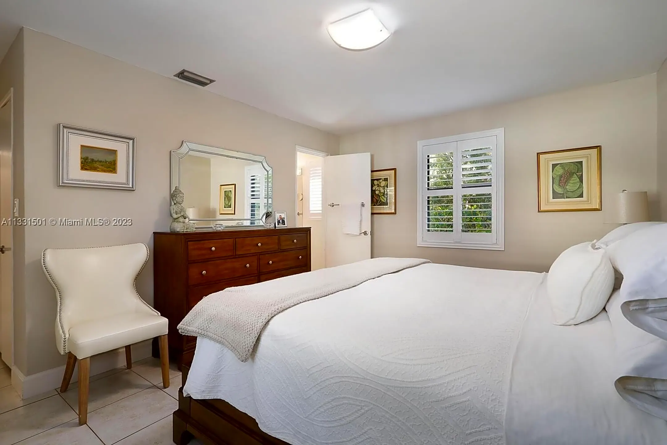 Bedroom - 4276 Nautilus Dr - Miami Beach, FL