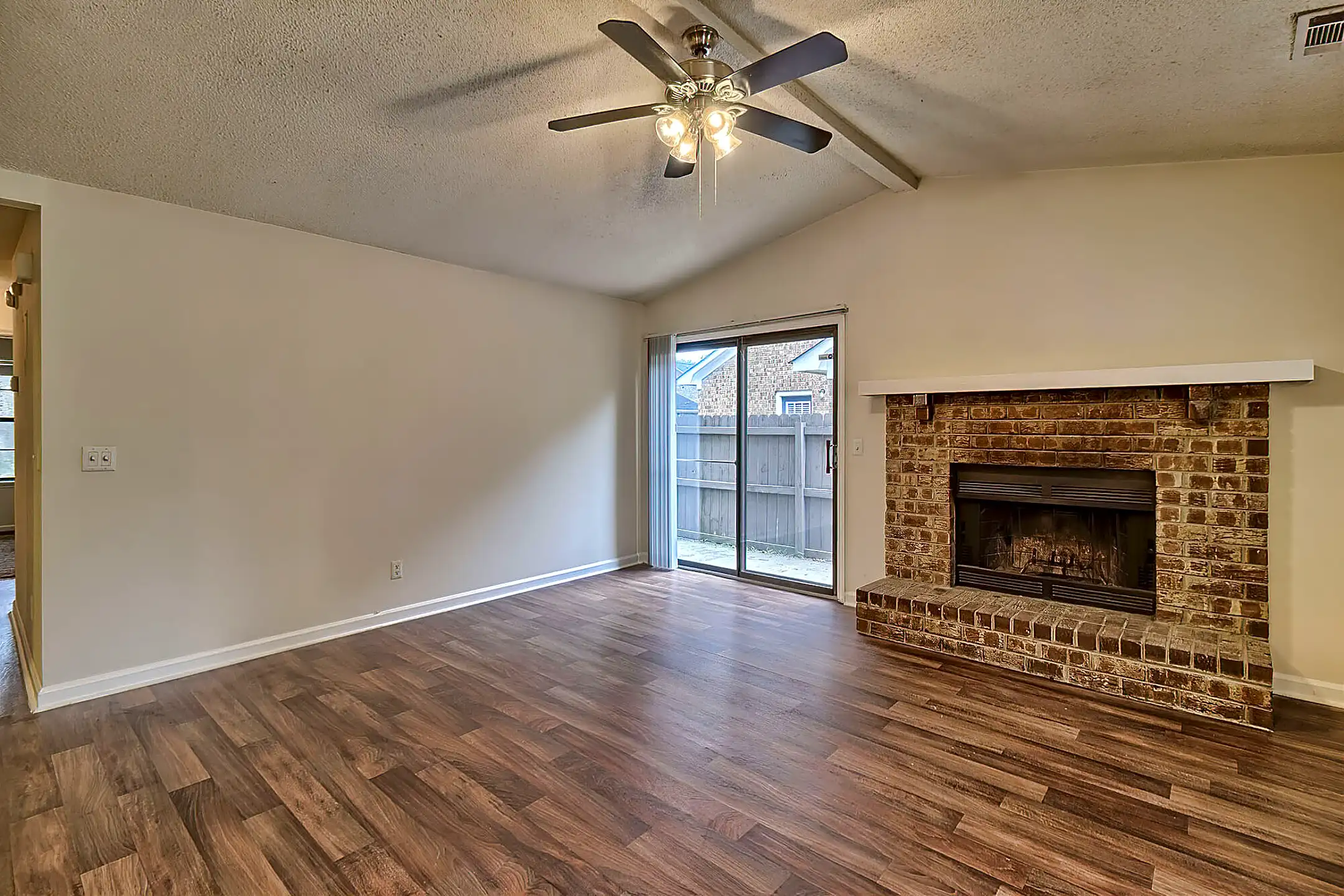 Living Room - The Cottages At Crowfield - Ladson, SC