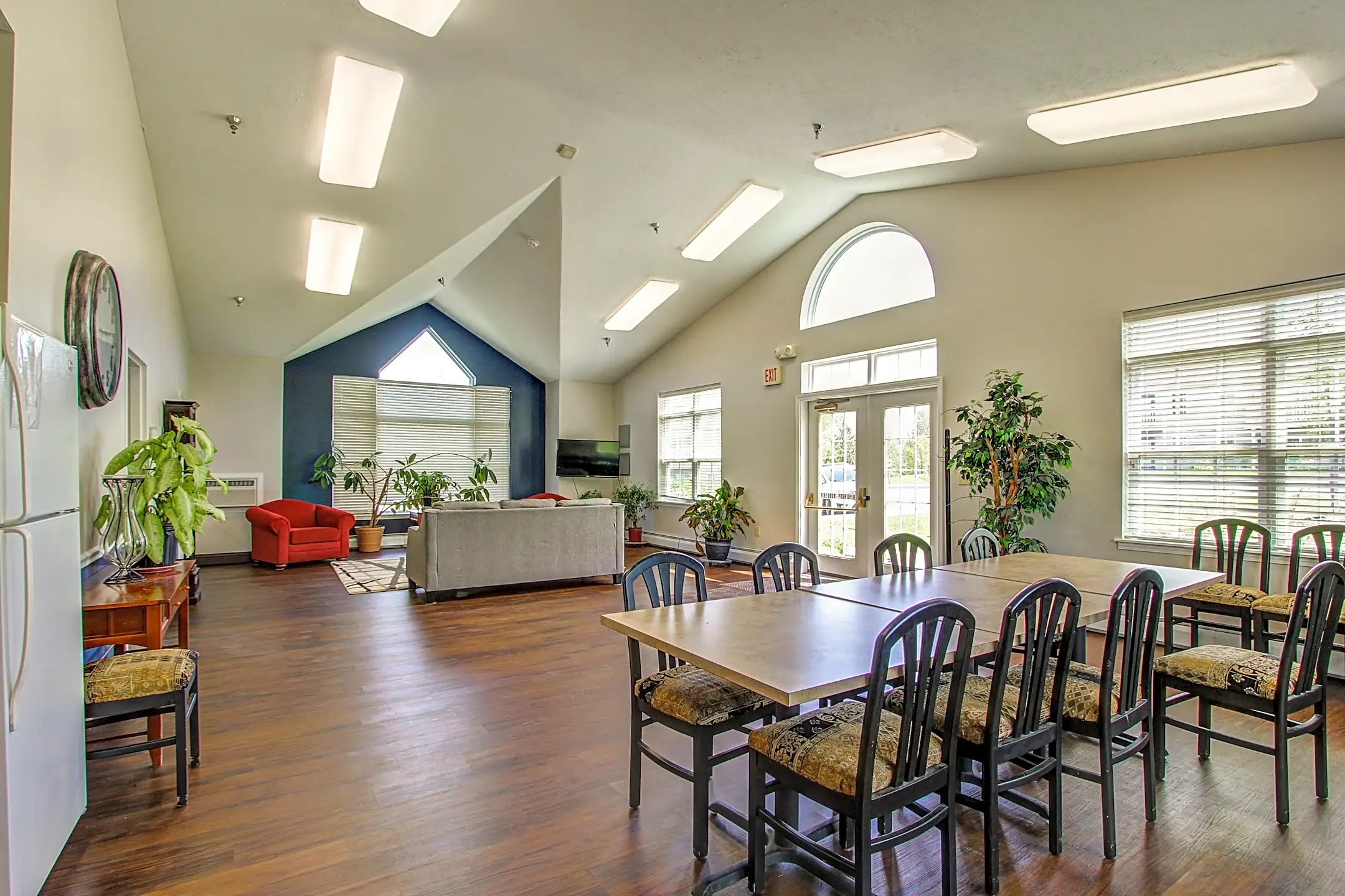 Cayuga View Apartments 201 Cypress Ct Ithaca, NY Apartments for