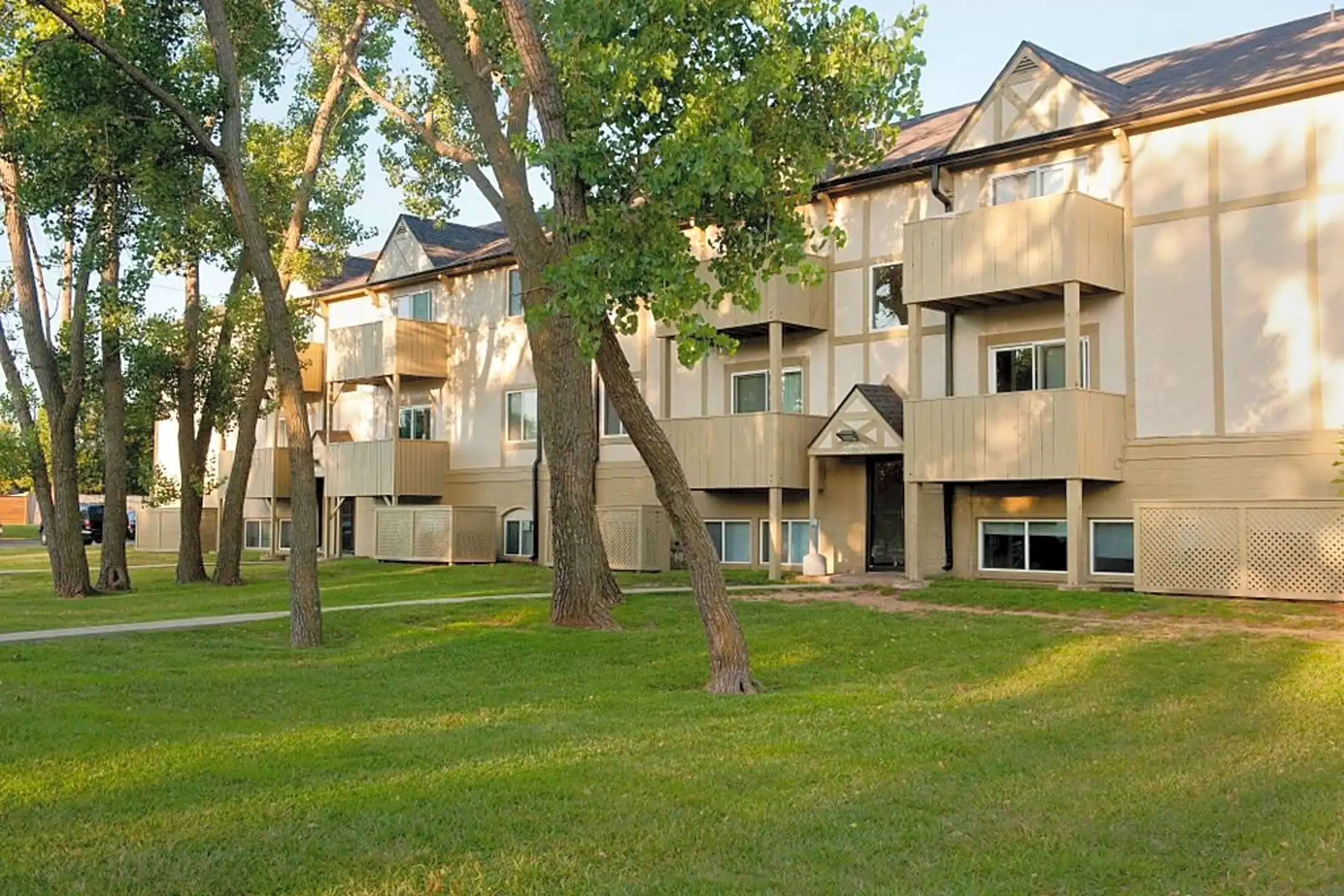 Spring Ridge Apartments Wichita, KS 67212