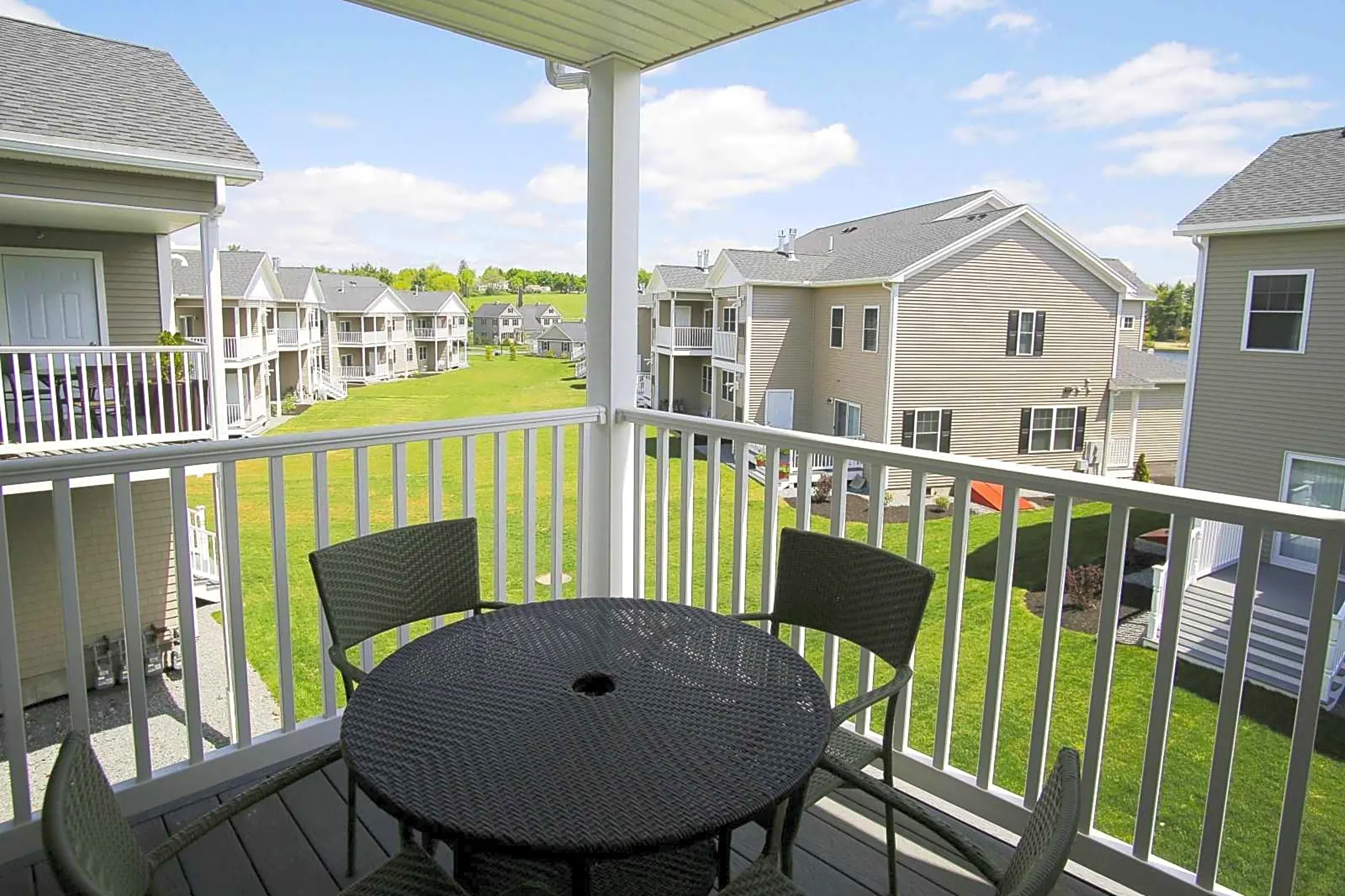 Emerald Place at Lake Whalom 24 Carousel Ln Lunenburg, MA