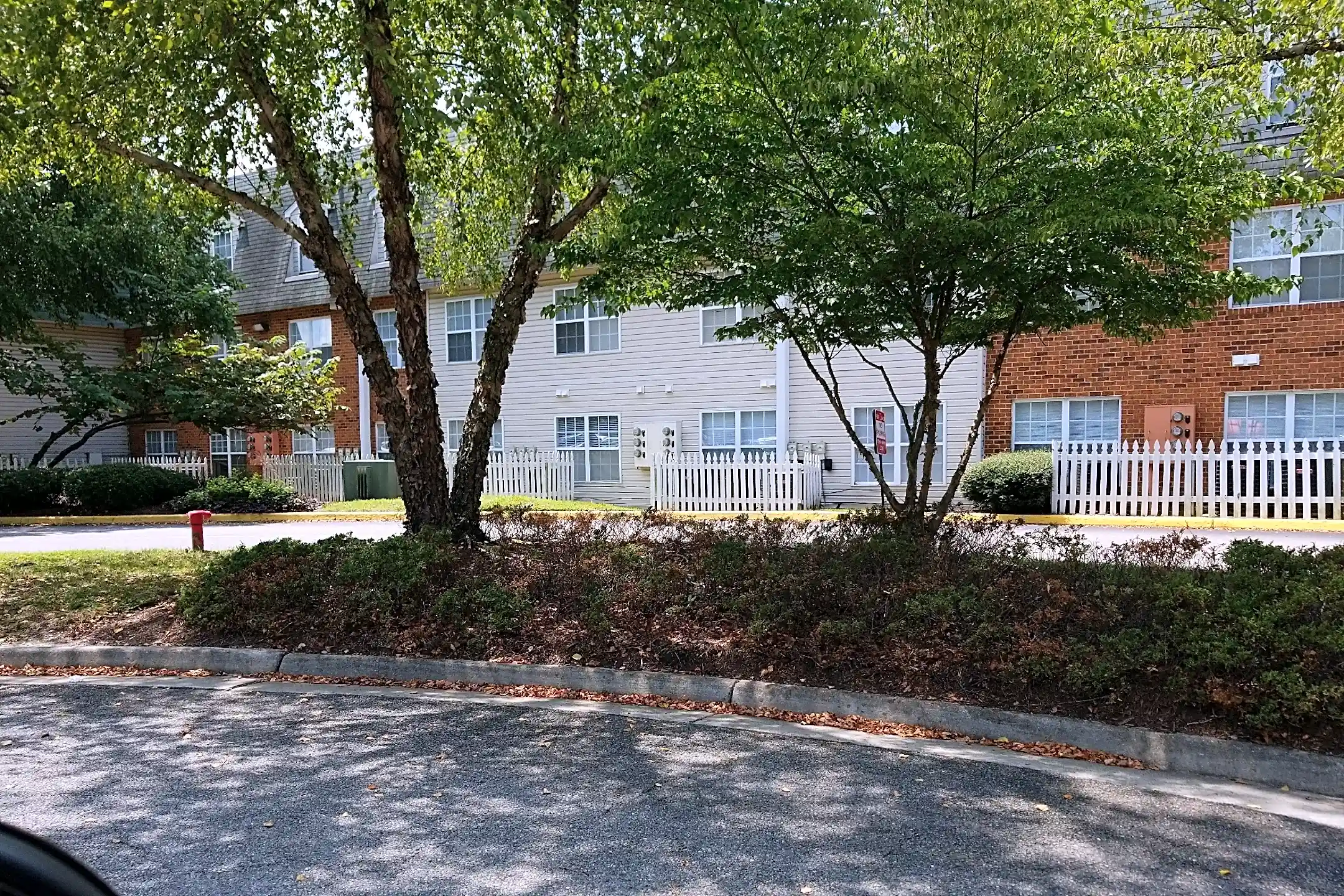 Commons at Churchland Apartments - Chesapeake, VA 23321