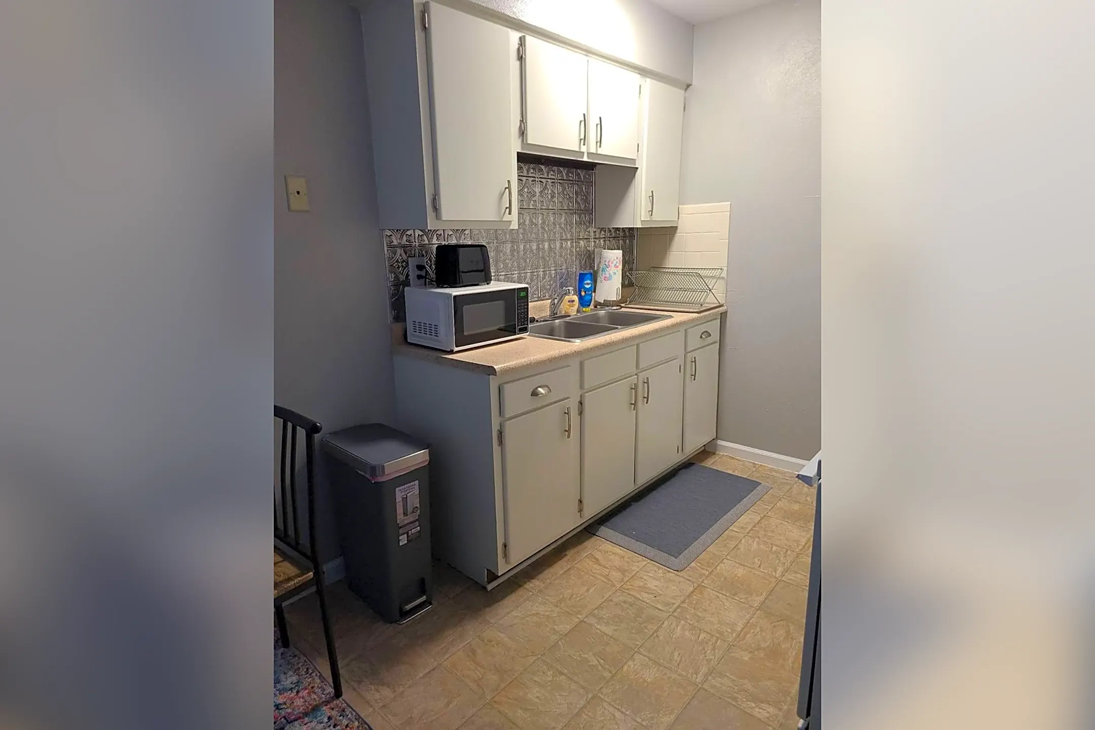 Prime at Uptown Apartments and Townhomes 74 West Franklin Street