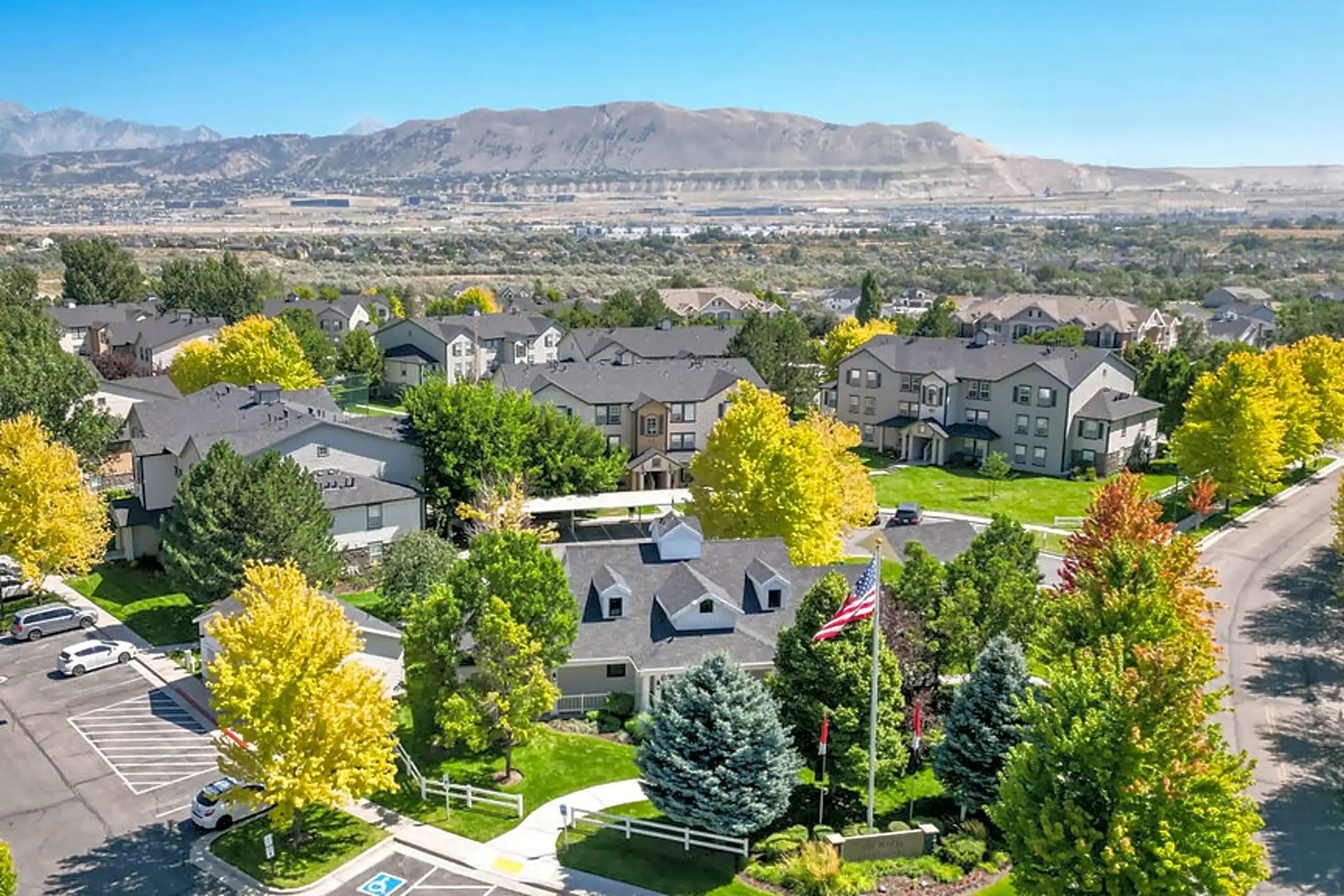 The Bluffs 14035 Marketview Drive Bluffdale, UT Apartments for Rent