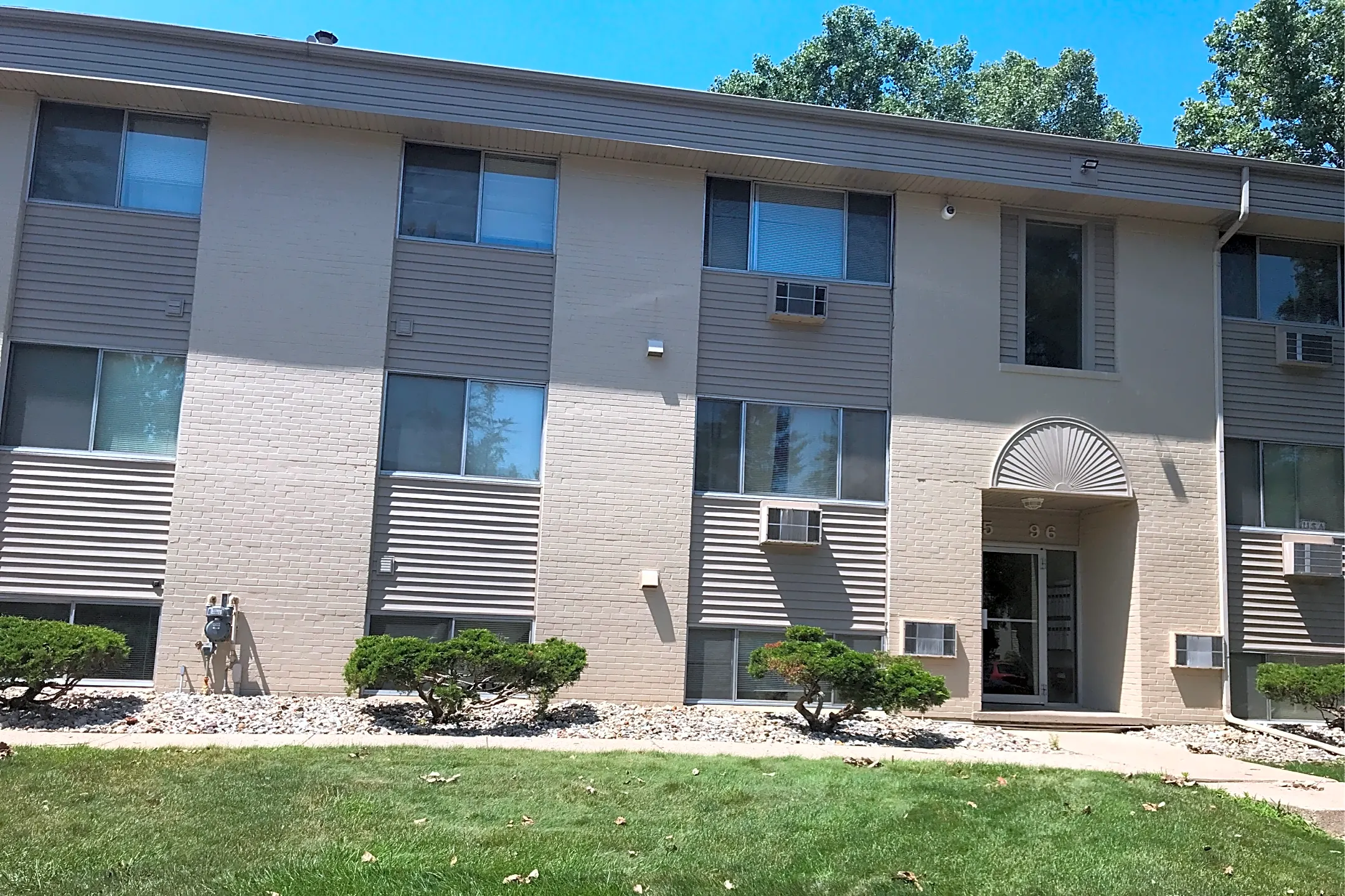 Whispering Pine Apartments Apartments Holt, MI 48842