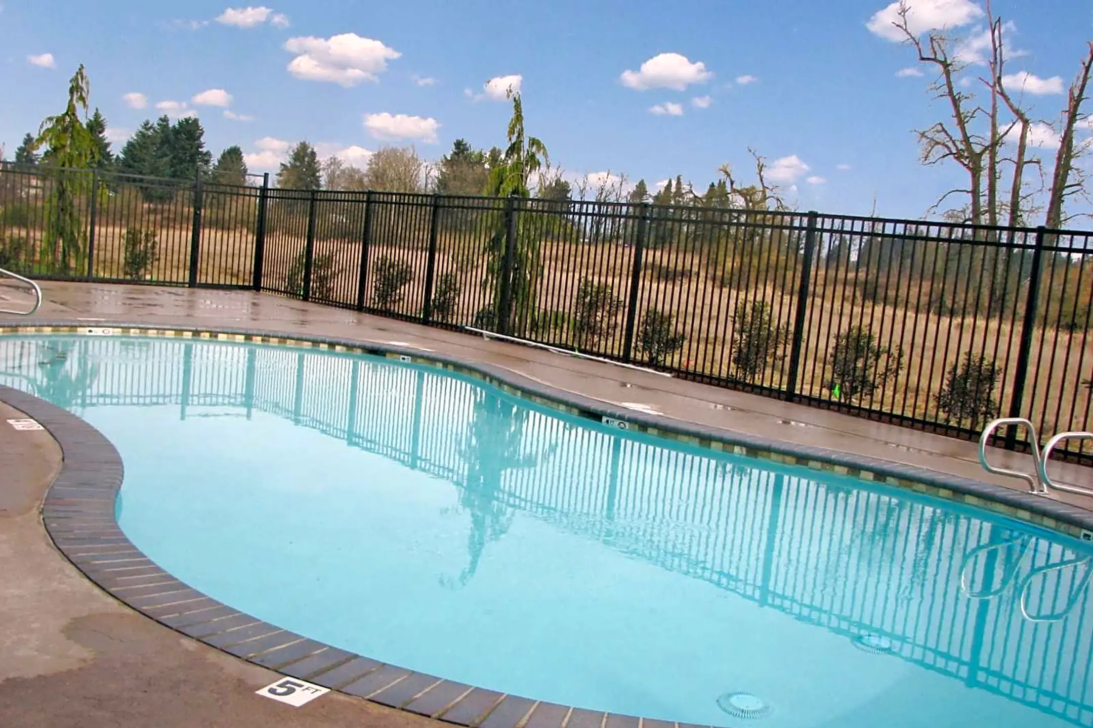 Tustin Apartment Homes Yelm, WA 98597