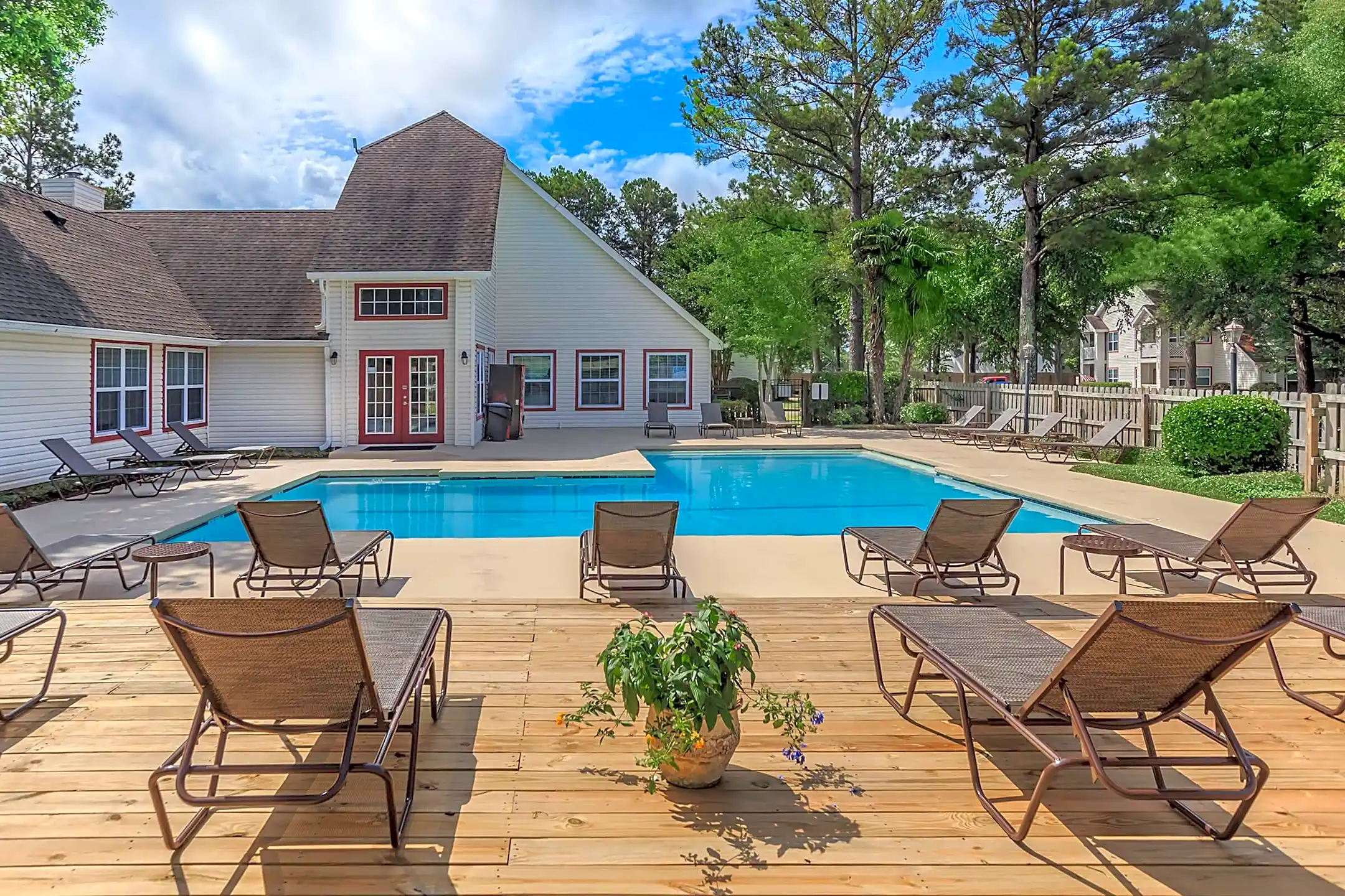 Village at Crossgates 330 Cross Park Dr Pearl, MS Apartments for