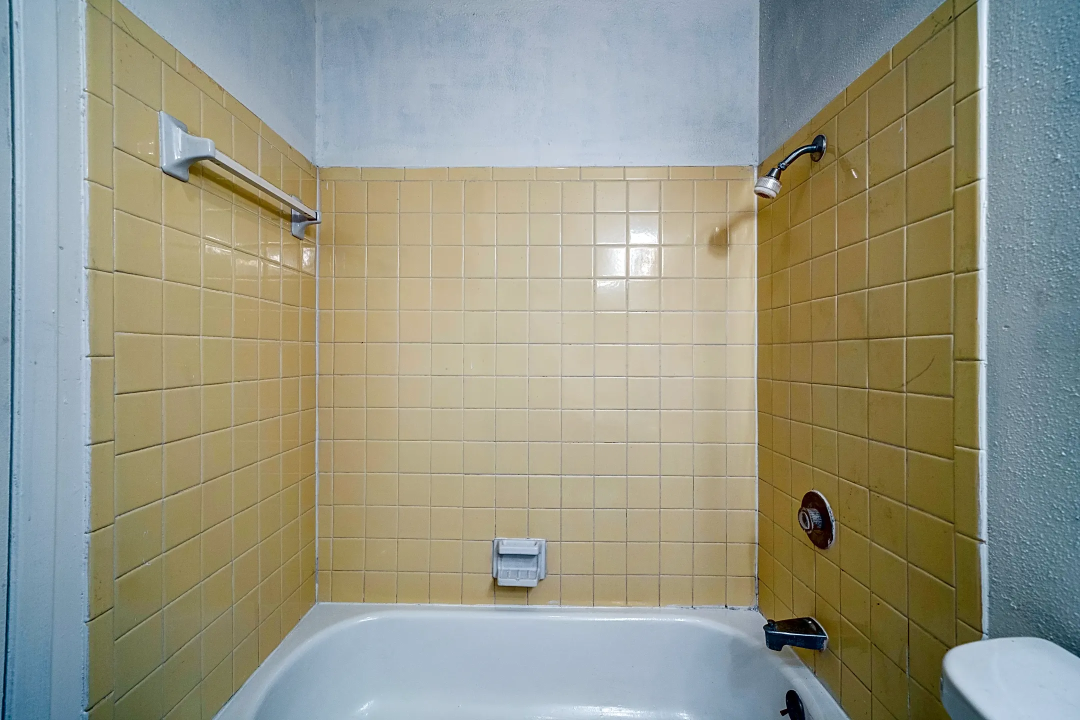 Bathroom - Winston Square - San Antonio, TX