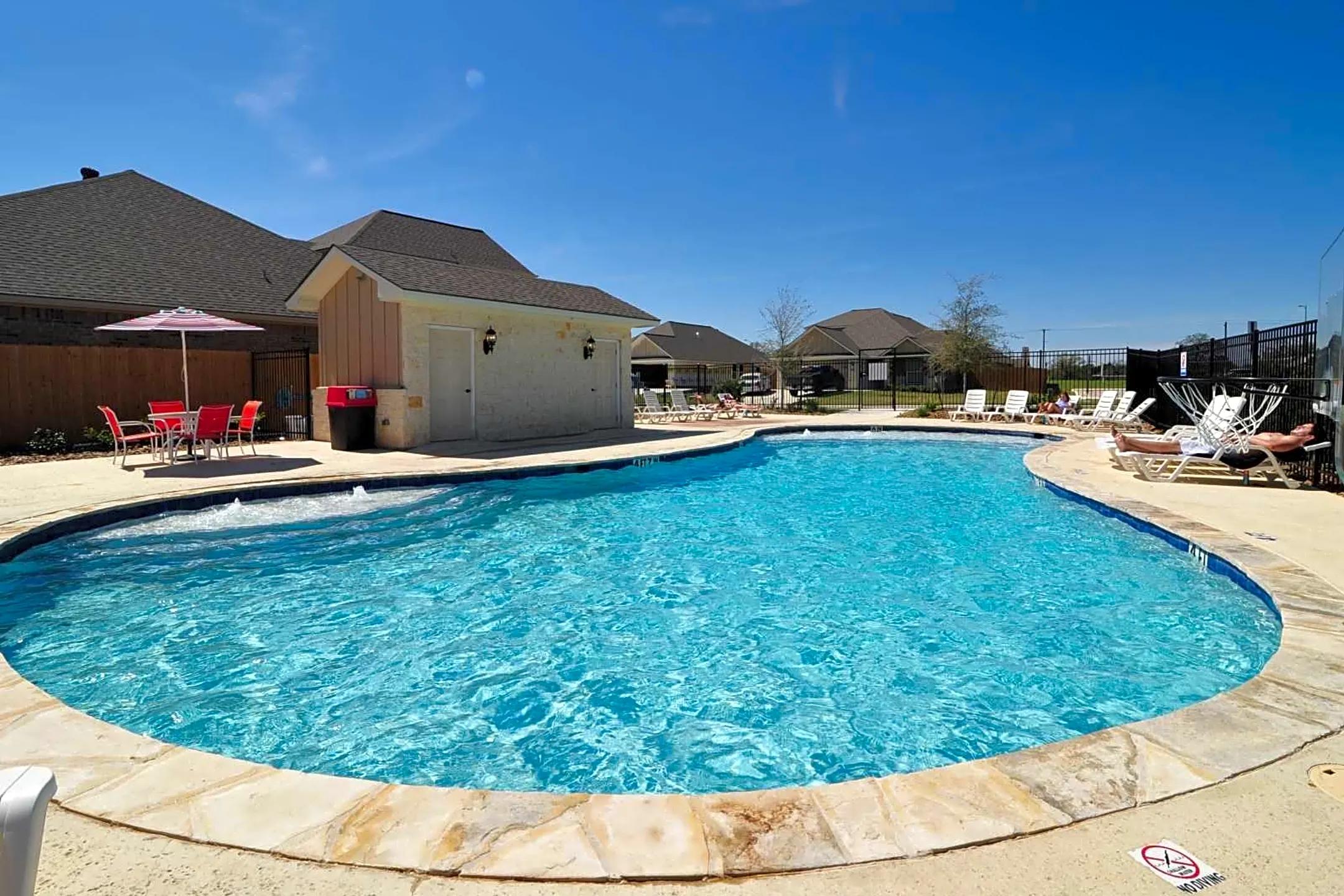 Pool - University Heights - College Station, TX