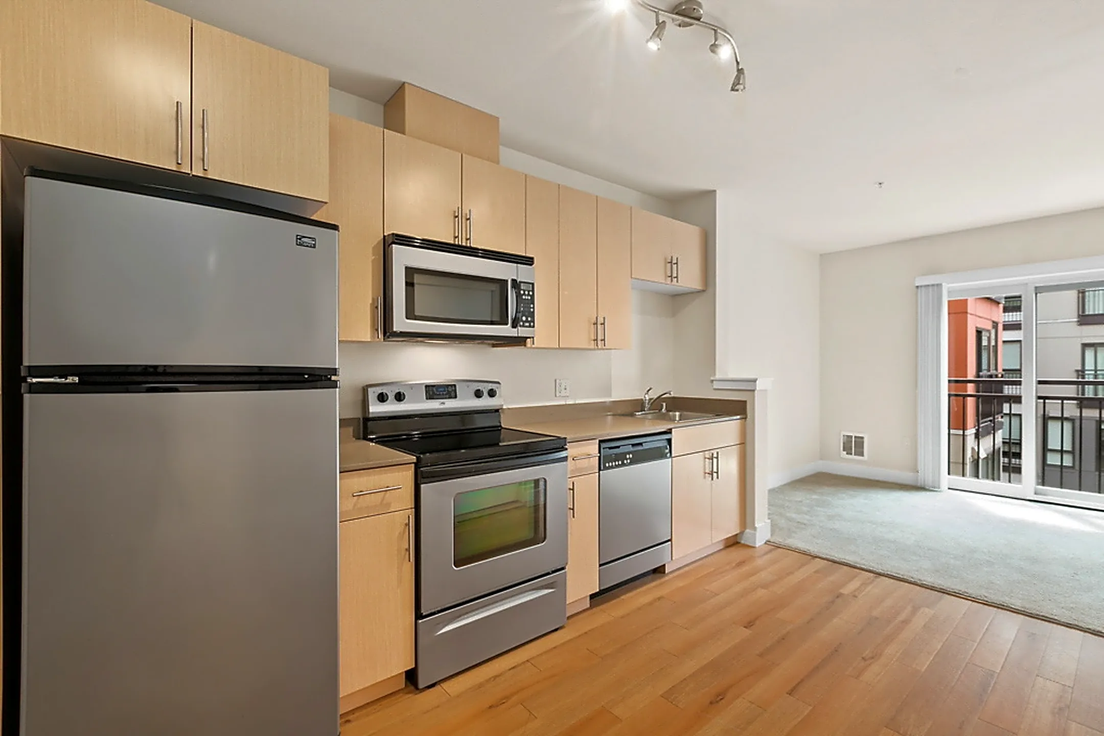 Patent 523 - 523 Broadway East | Seattle, WA Apartments for Rent | Rent.