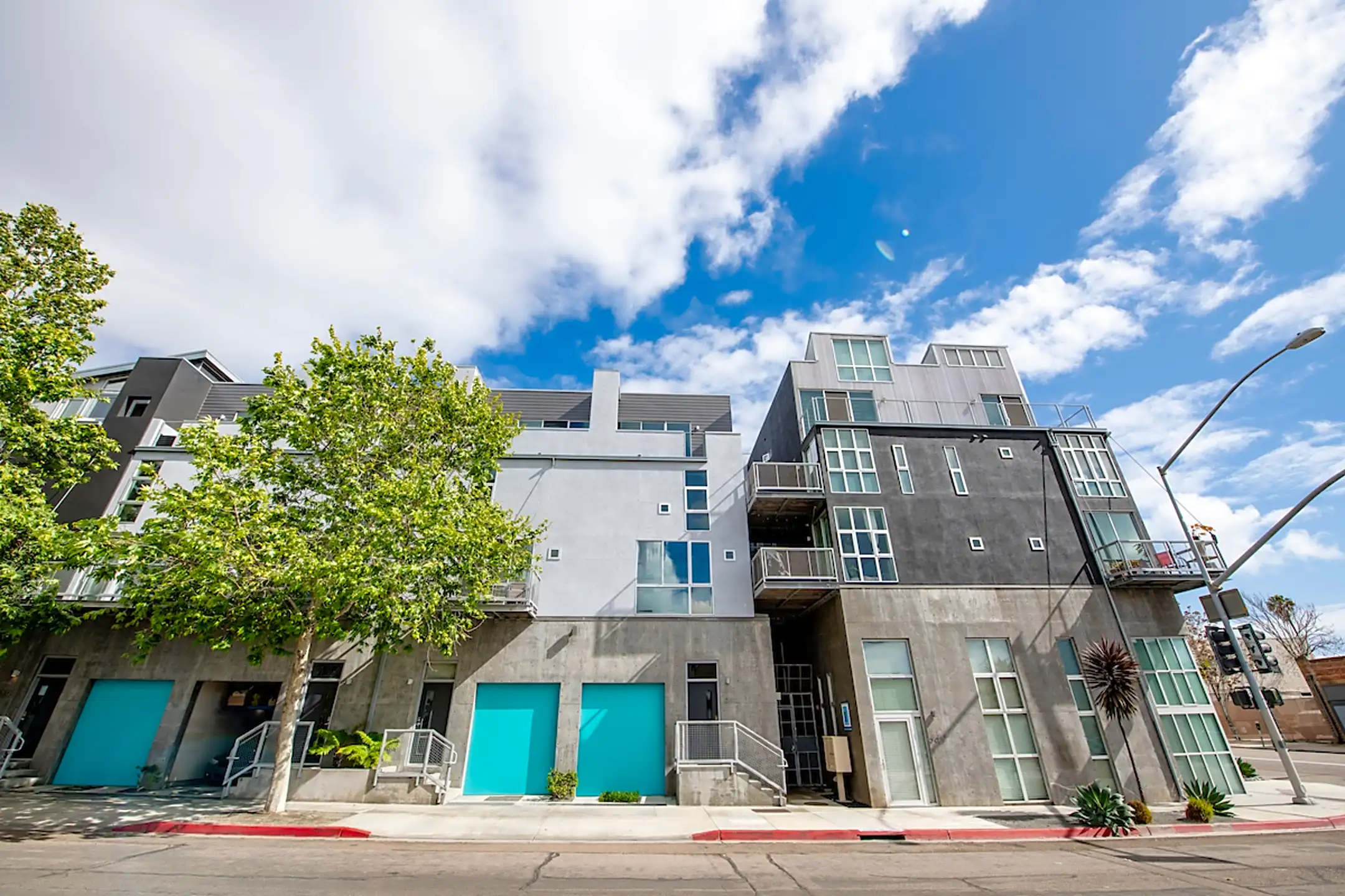 Building - 969 Sigsbee St - San Diego, CA