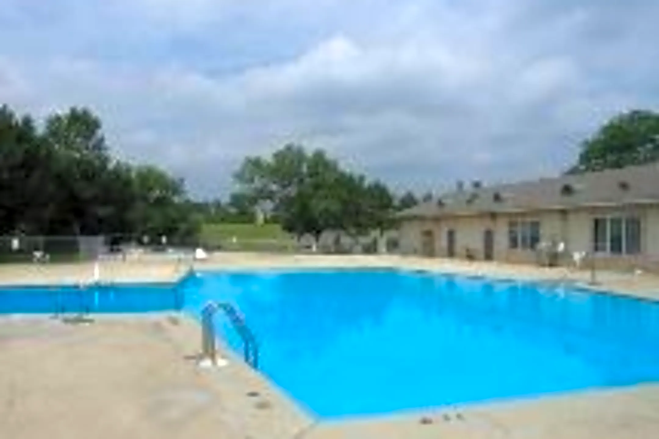 Pine Creek Apartments Houston, TX 77013