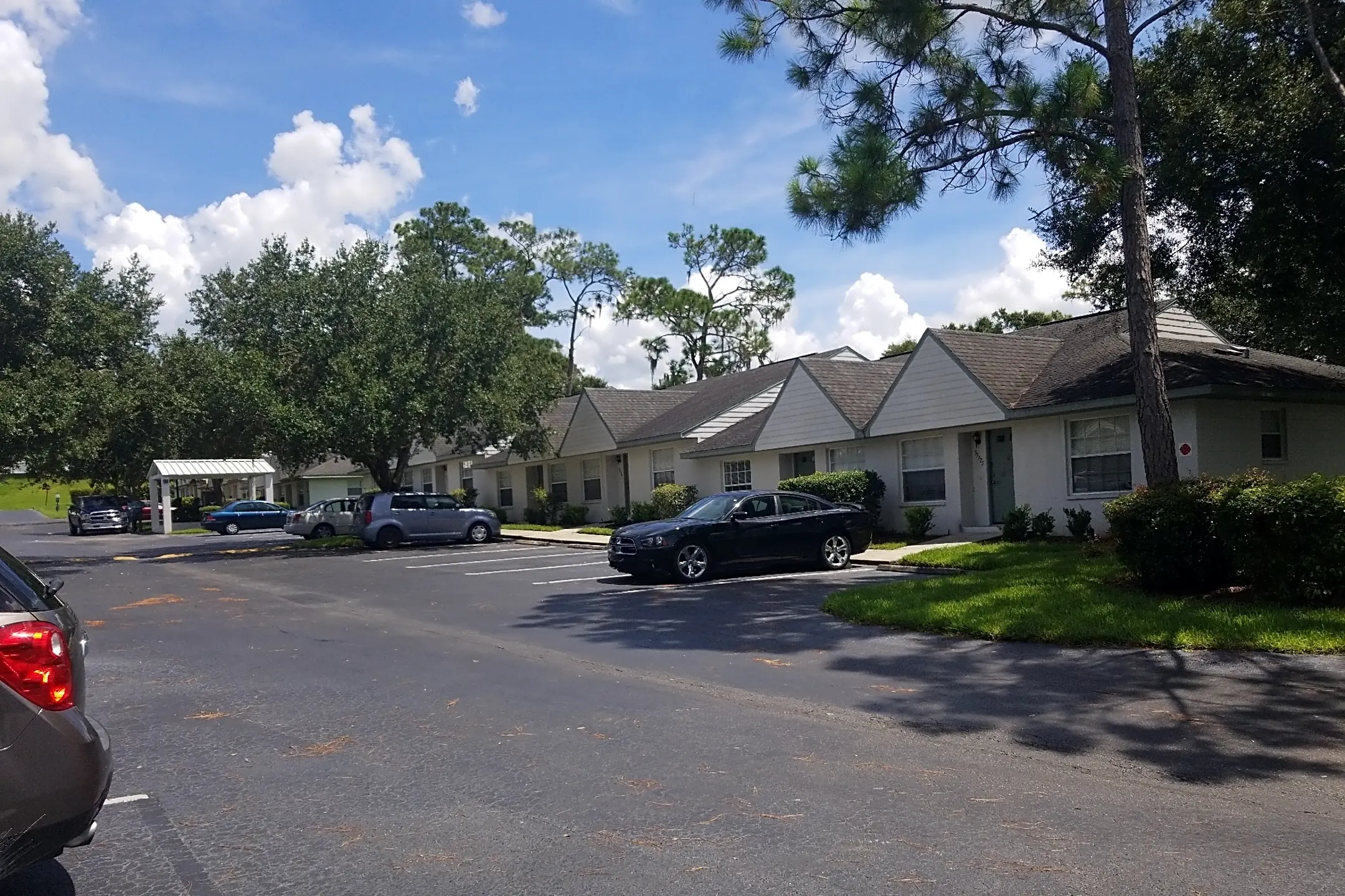 Oak Run Apartments Apartments - Zephyrhills, FL 33541