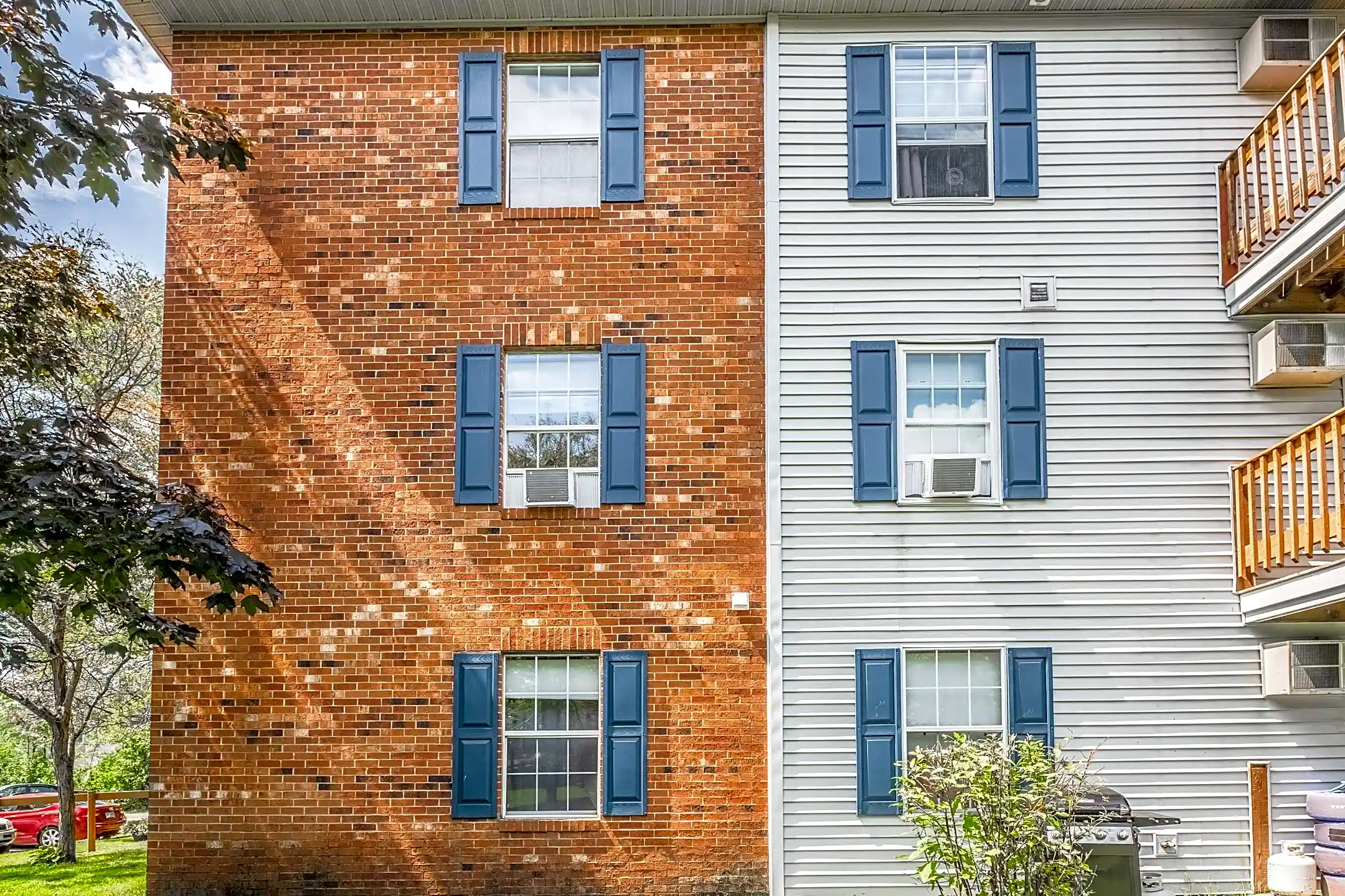 Pinewood Village Apartments 29 Bog Rd Concord, NH Apartments for