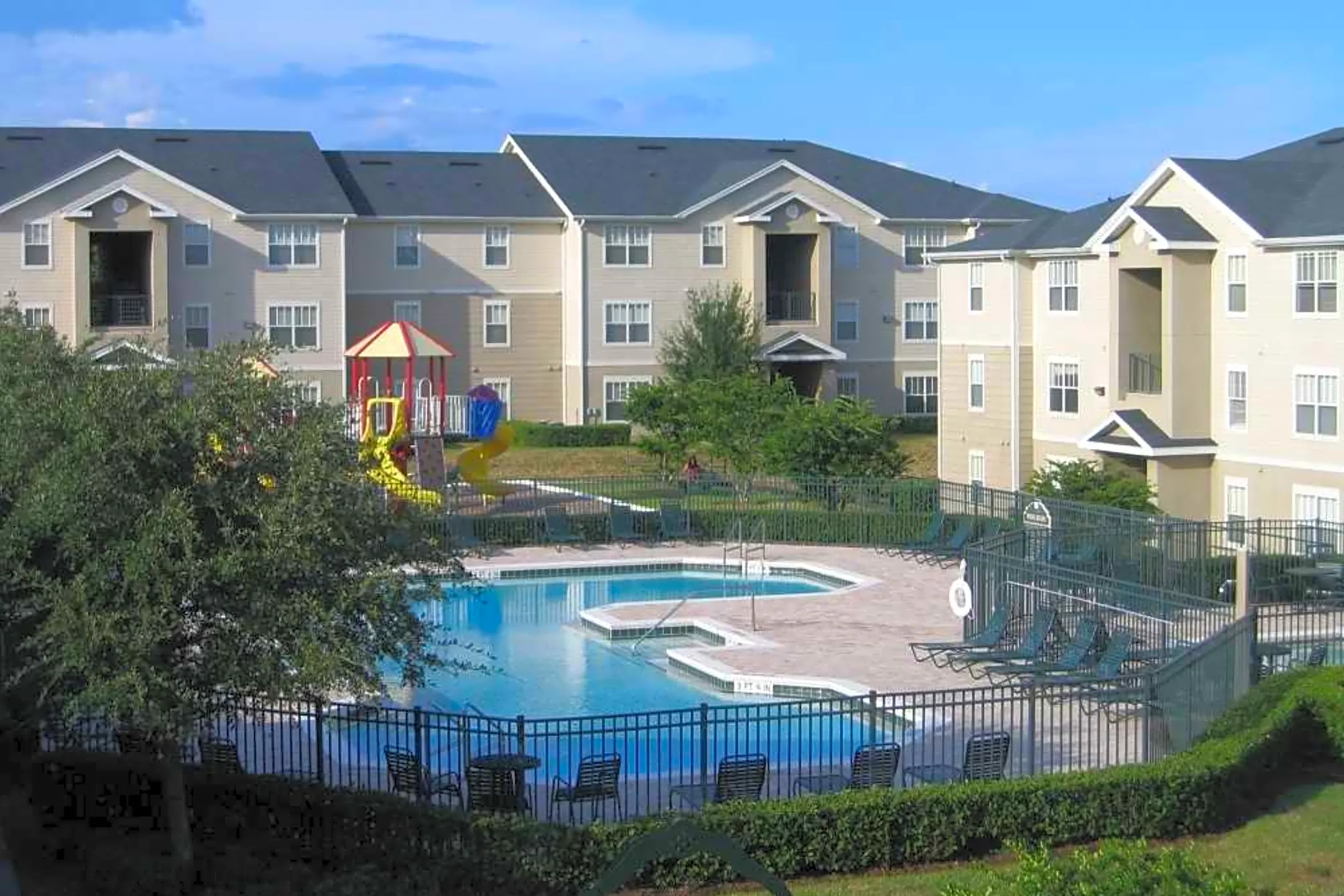 Wellesley Lake Apartments Orlando Fl