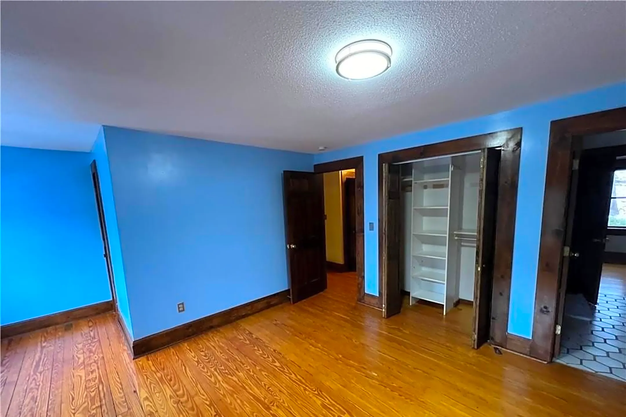 401 Adams St 5 Condos Manchester, CT 06042