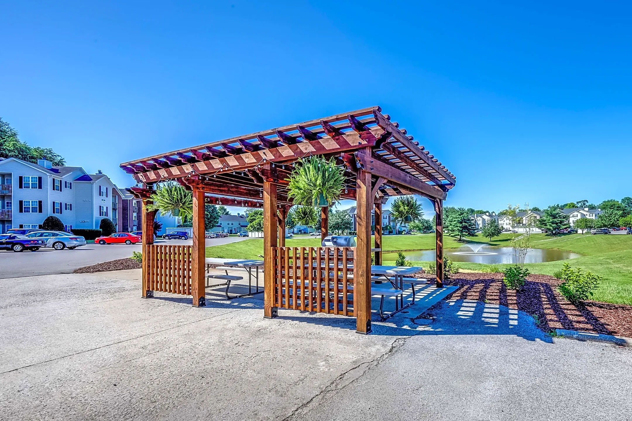 Cave Springs Apartments 376 Pascoe Blvd Bowling Green, KY