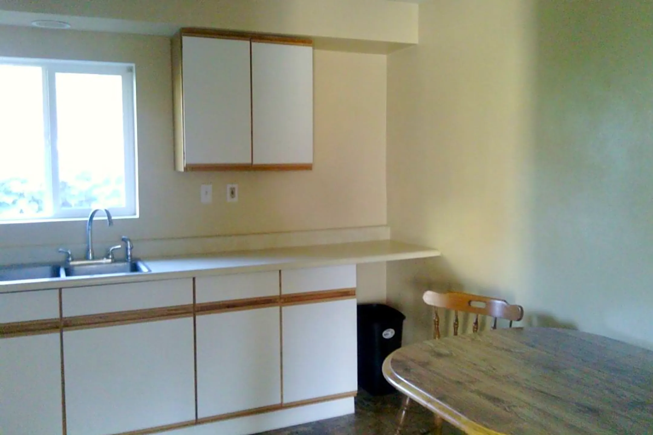 1 Hotchkiss St 1 Hotchkiss St unit 3 Binghamton, NY Apartments for