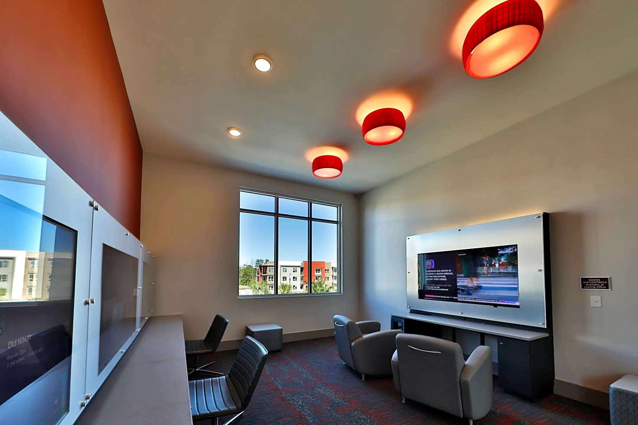 Luxor Club Jacksonville, FL 32258