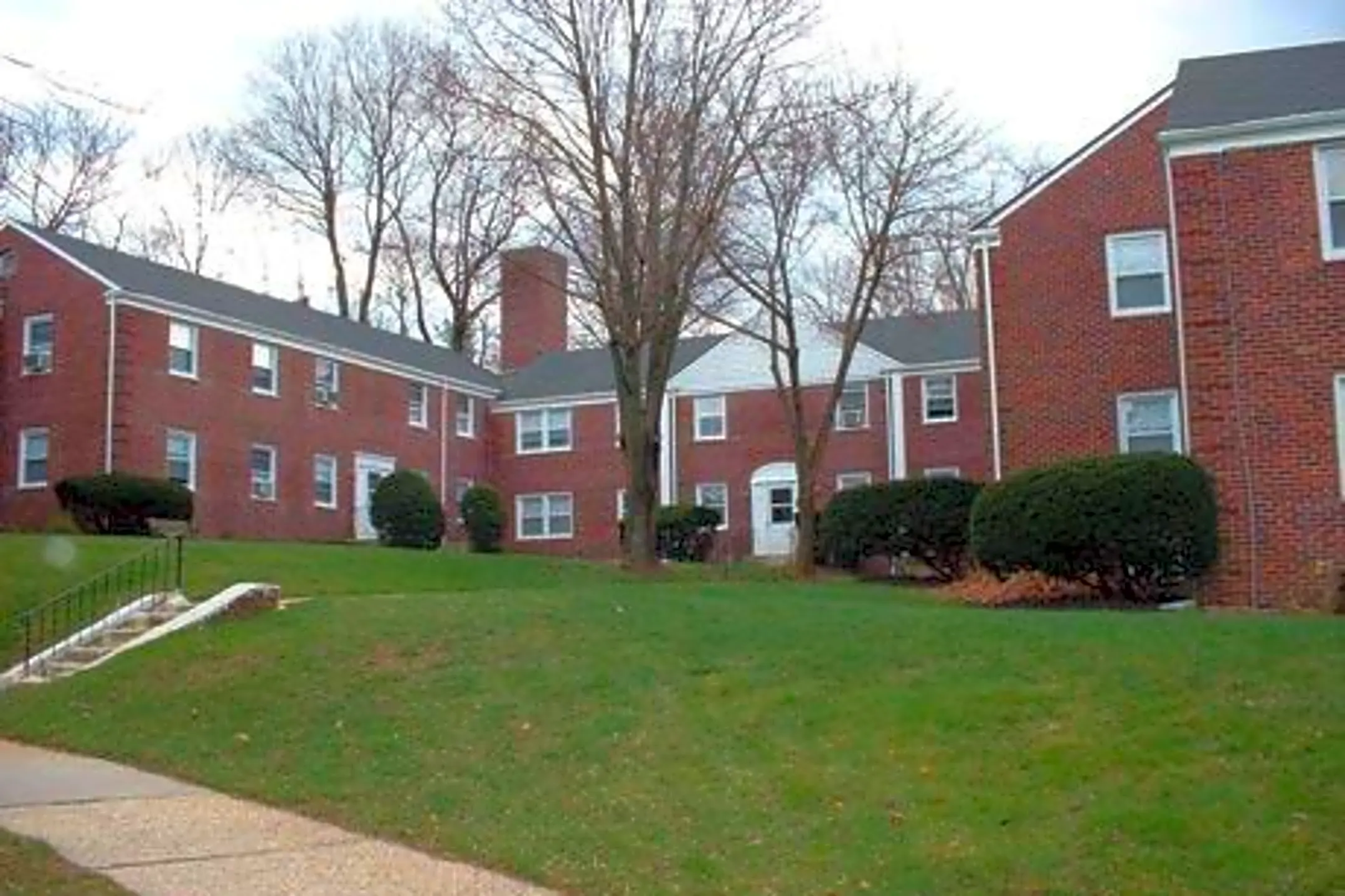 Prospect Hill Apartments Red Bank, NJ 07701