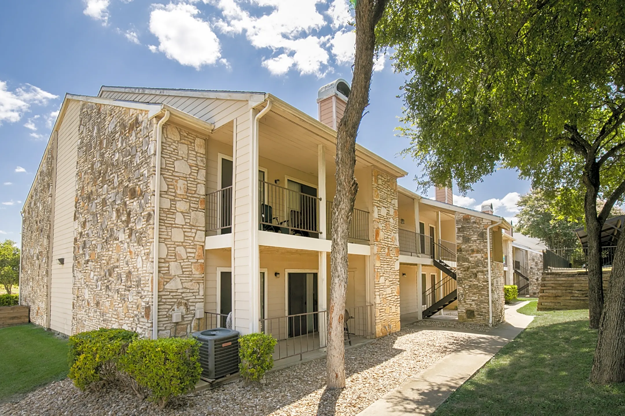 Apartments On Wickersham Lane Austin Tx