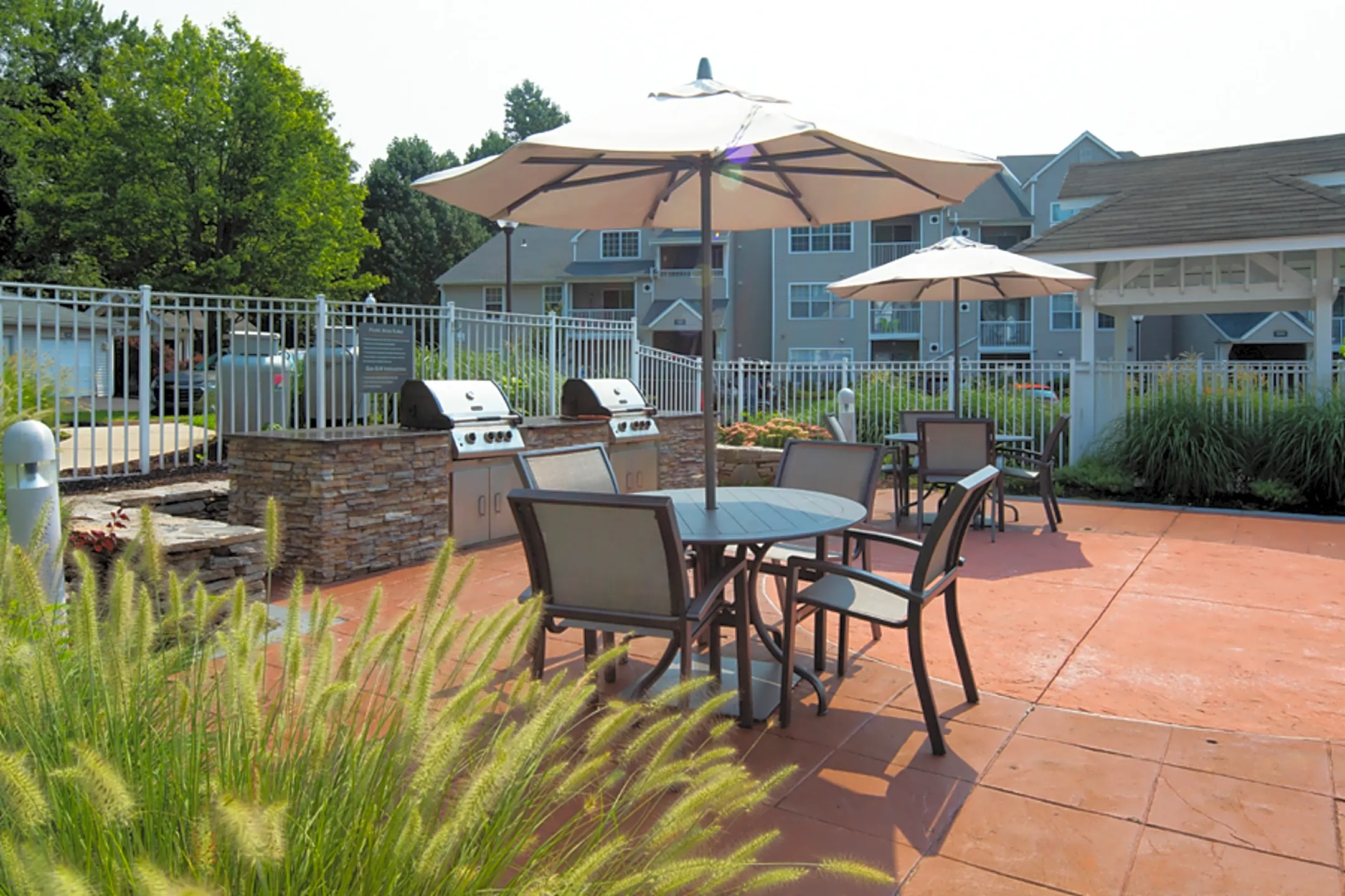 The Royce at Trumbull 100 Avalon Gates Trumbull, CT Apartments for