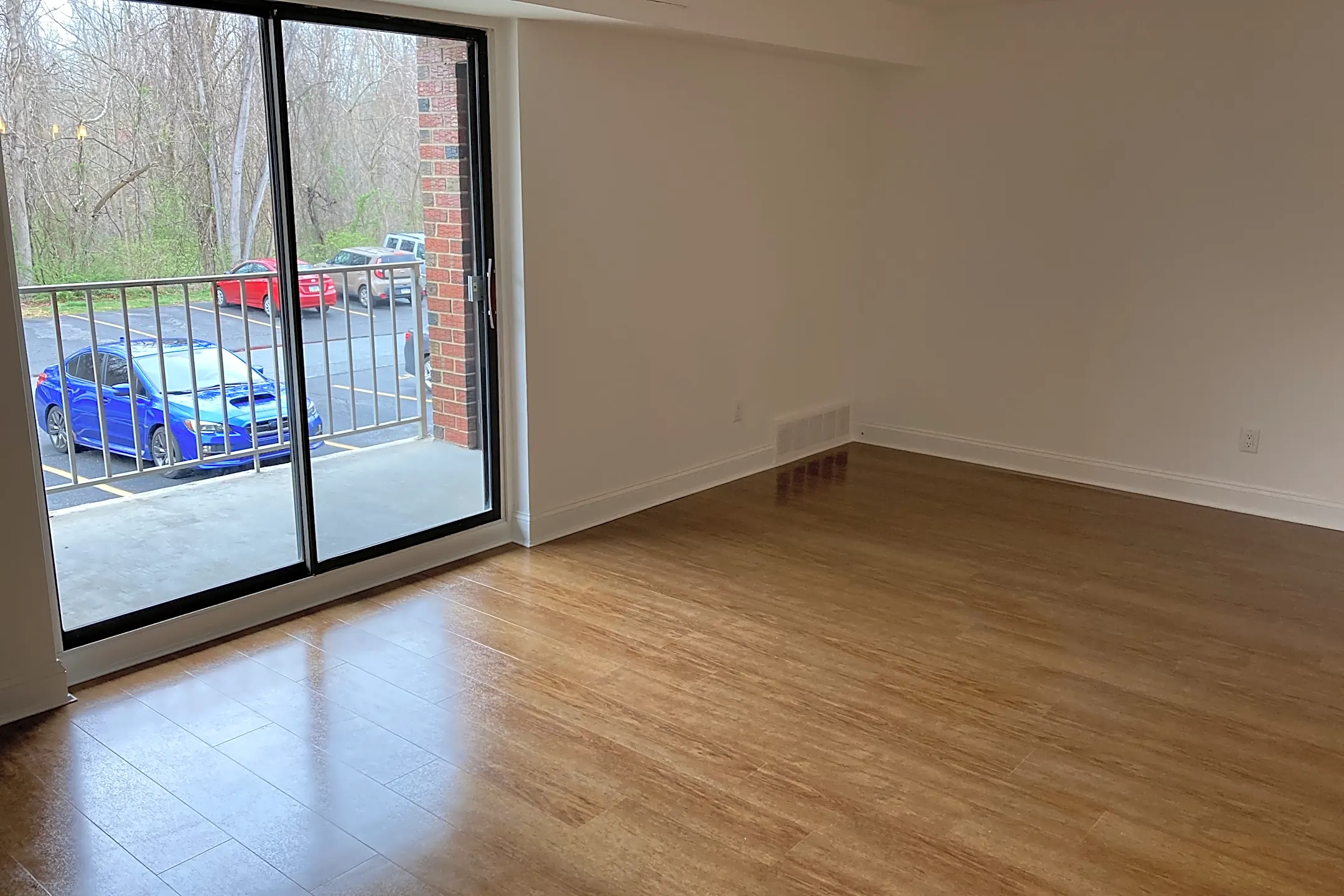 Bridgewater Apartments Brookhaven, PA 19015