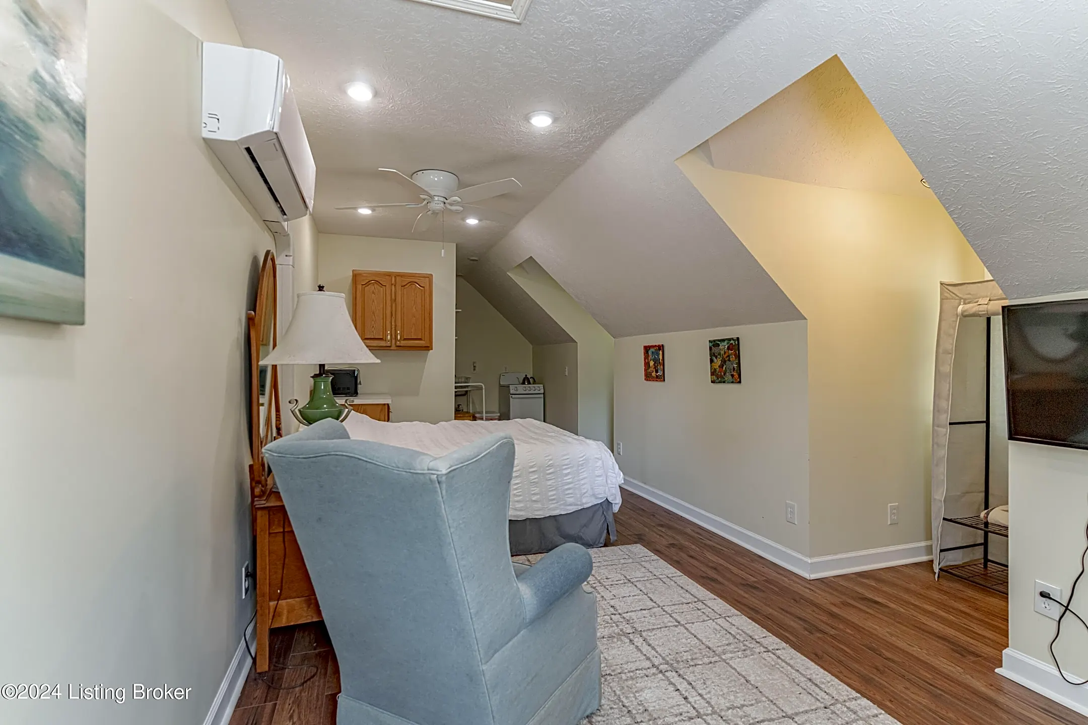 318 Westport Dr Saint Matthews, KY Apartments for Rent Rent.