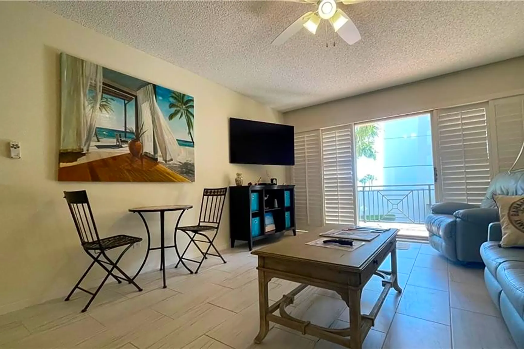 Living Room - 3939 Ocean Dr #208C - Vero Beach, FL