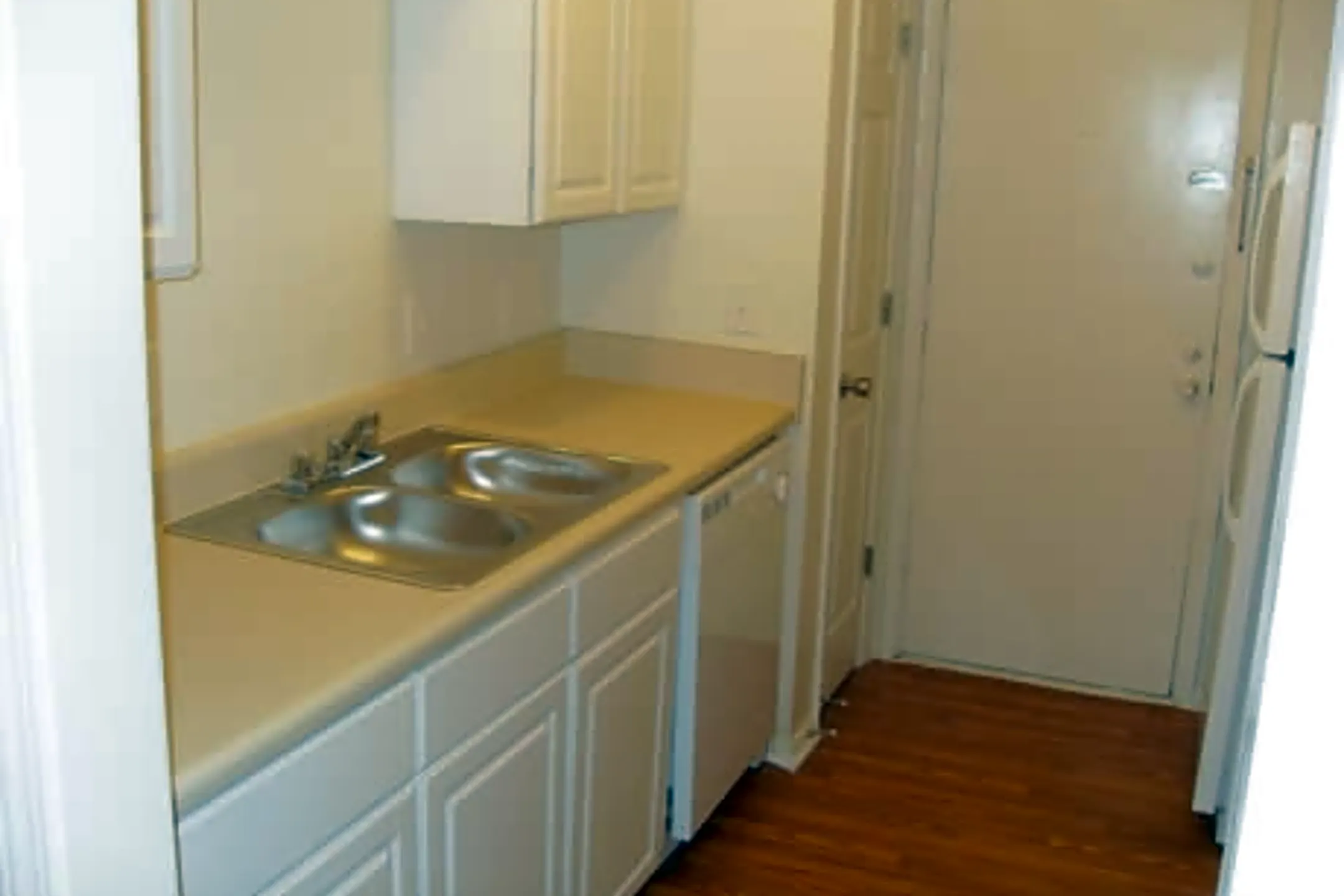 Legacy Commons Apartment Homes 6529 S Norcross Tucker Rd Tucker, GA