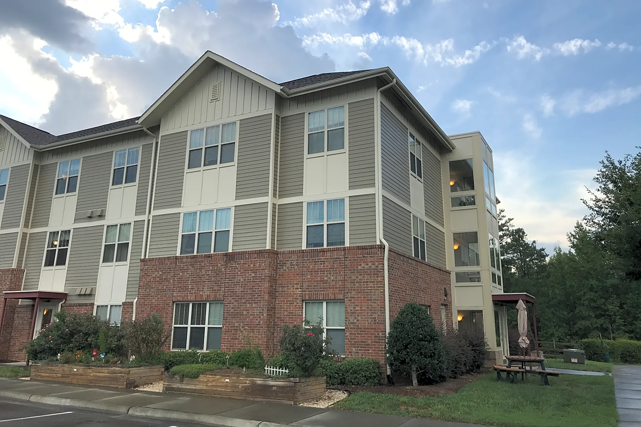 The Woods at Avent Ferry - 108 Cotten Ln | Holly Springs, NC Apartments ...