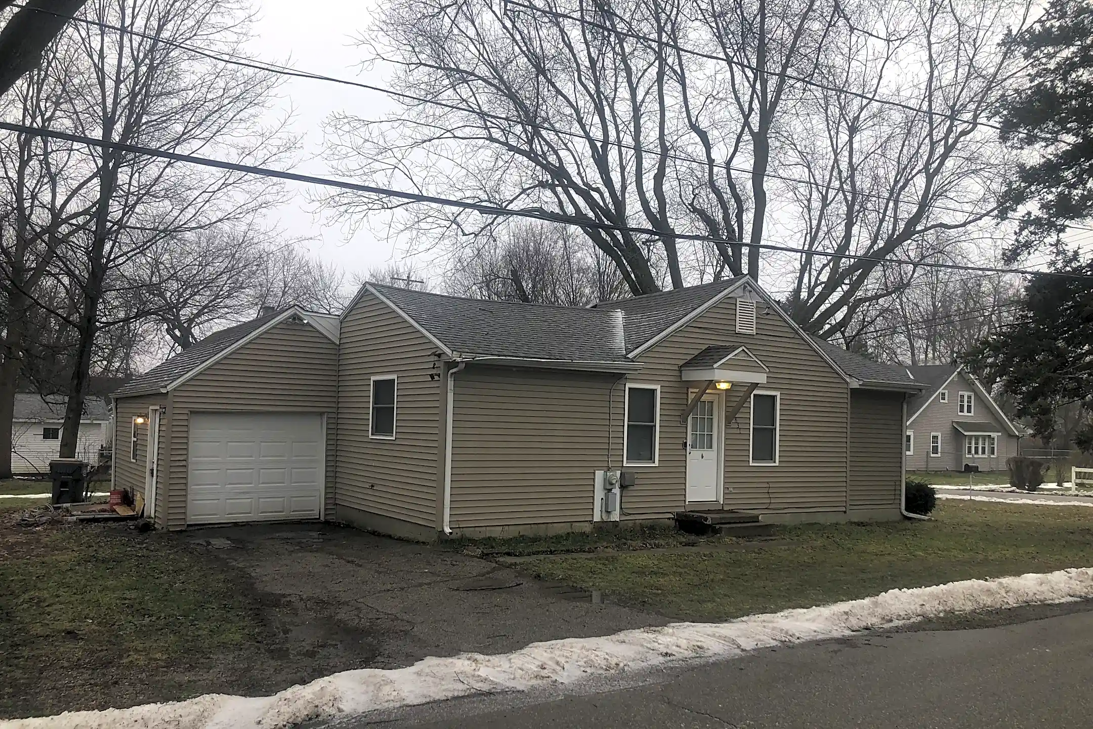 5831 Iowa Ave Portage, MI Houses for Rent Rent.