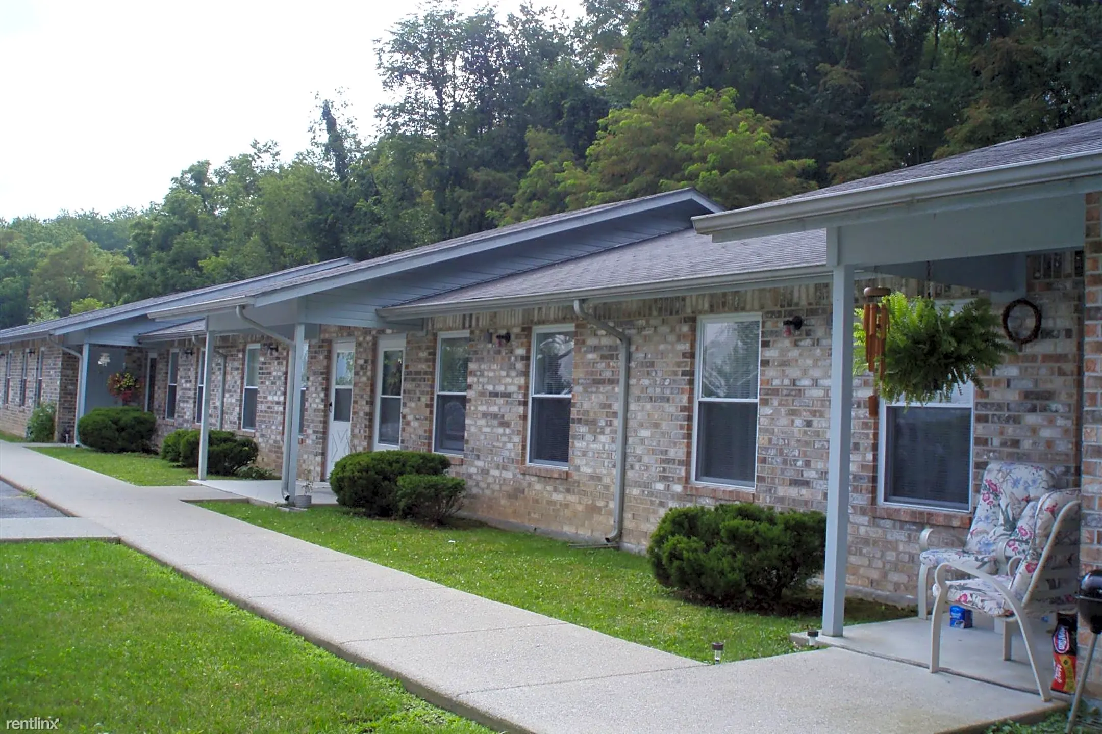 212 Ashwood Dr Apartments Tazewell, VA 24651