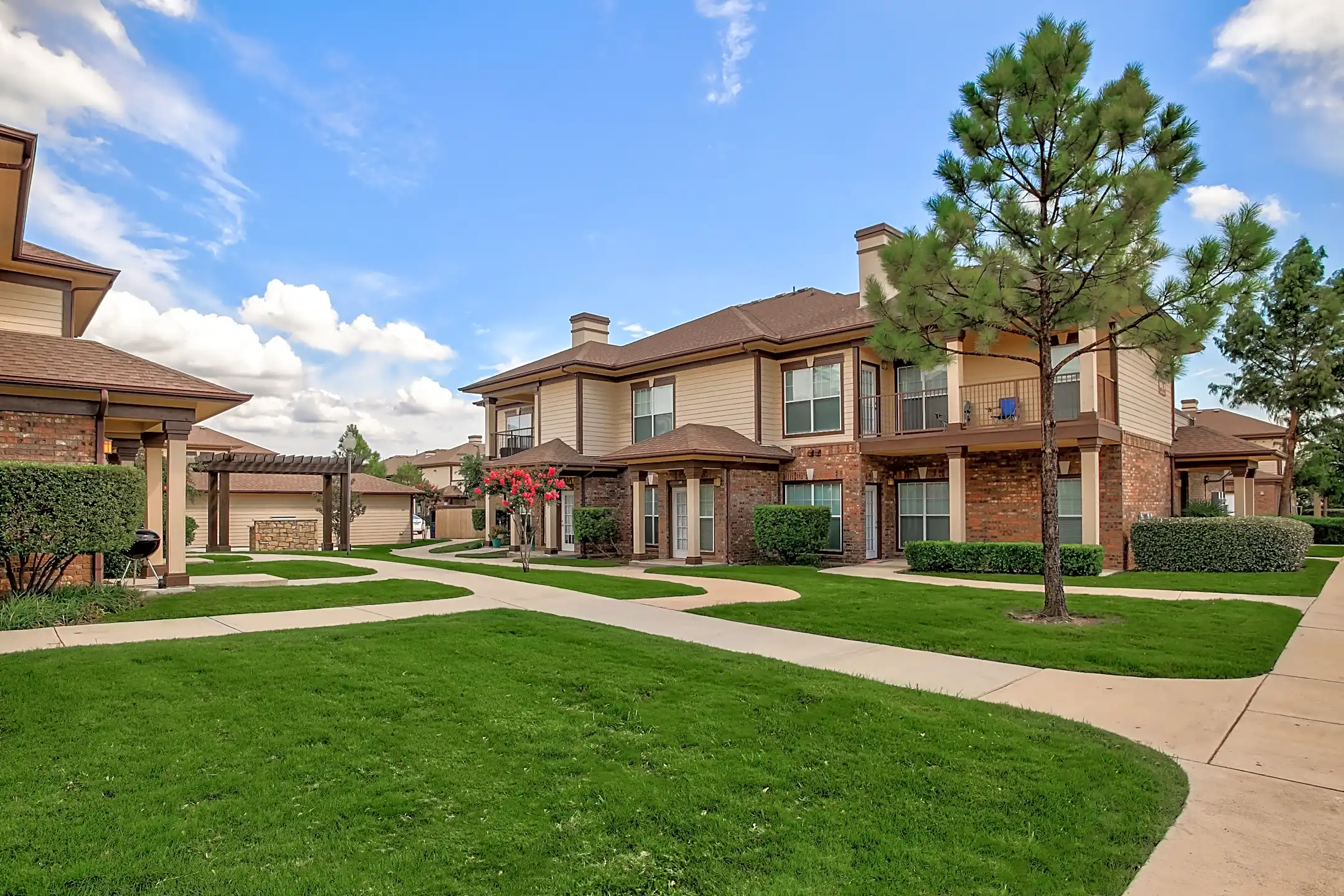 Estate Villas At Krum Krum, TX 76249