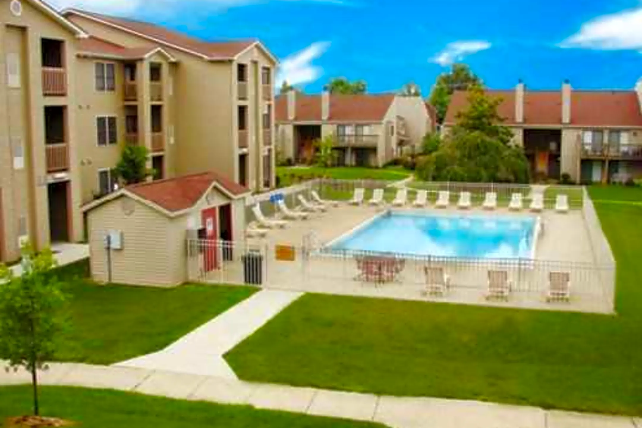 Pool - Park Hill Apartments - Lexington, KY