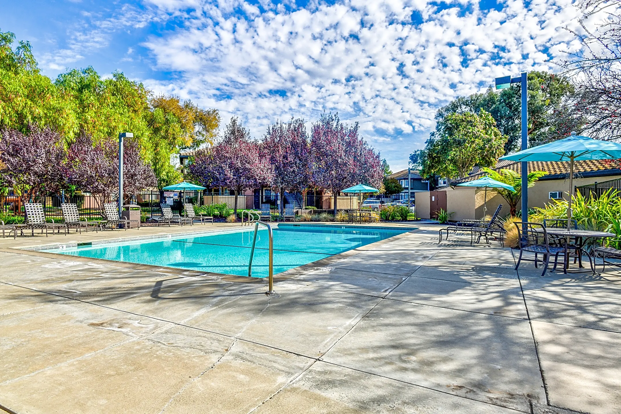 La Vina Apartments - 4601 Gerrilyn Way | Livermore, CA for Rent | Rent.