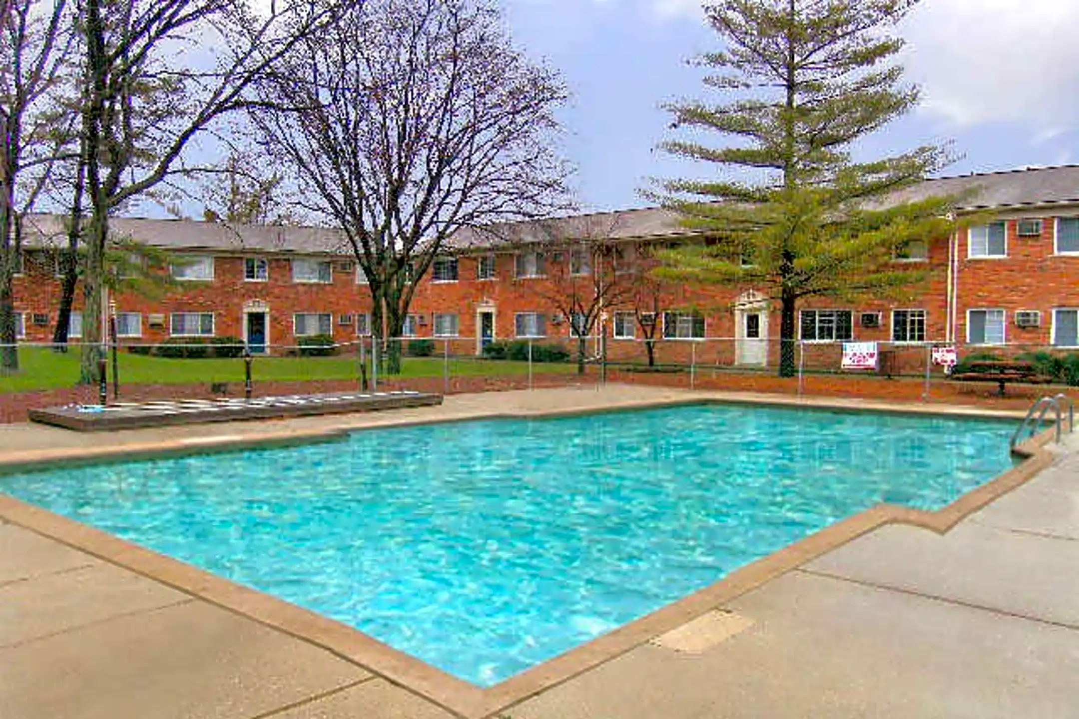 Heritage Park Apartments Waterford, MI 48328