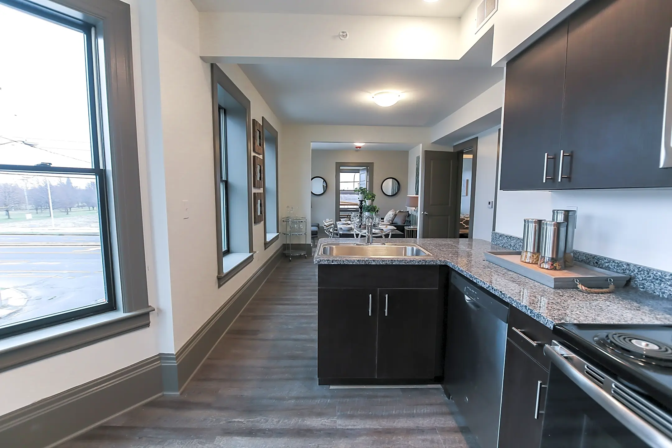 616 Niagara Apartments 616 Niagara St Niagara Falls, NY Apartments