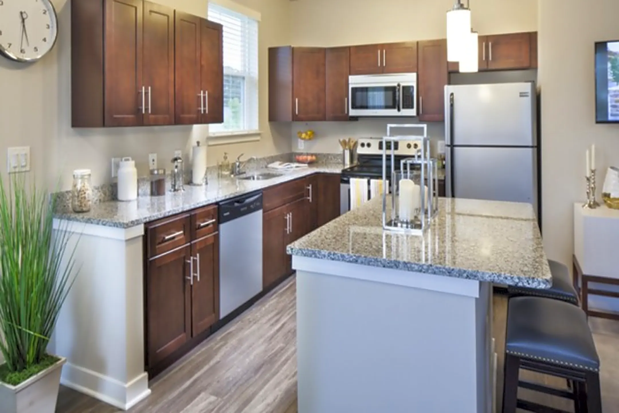 Kitchen - The Park at Winters Run - Bel Air, MD