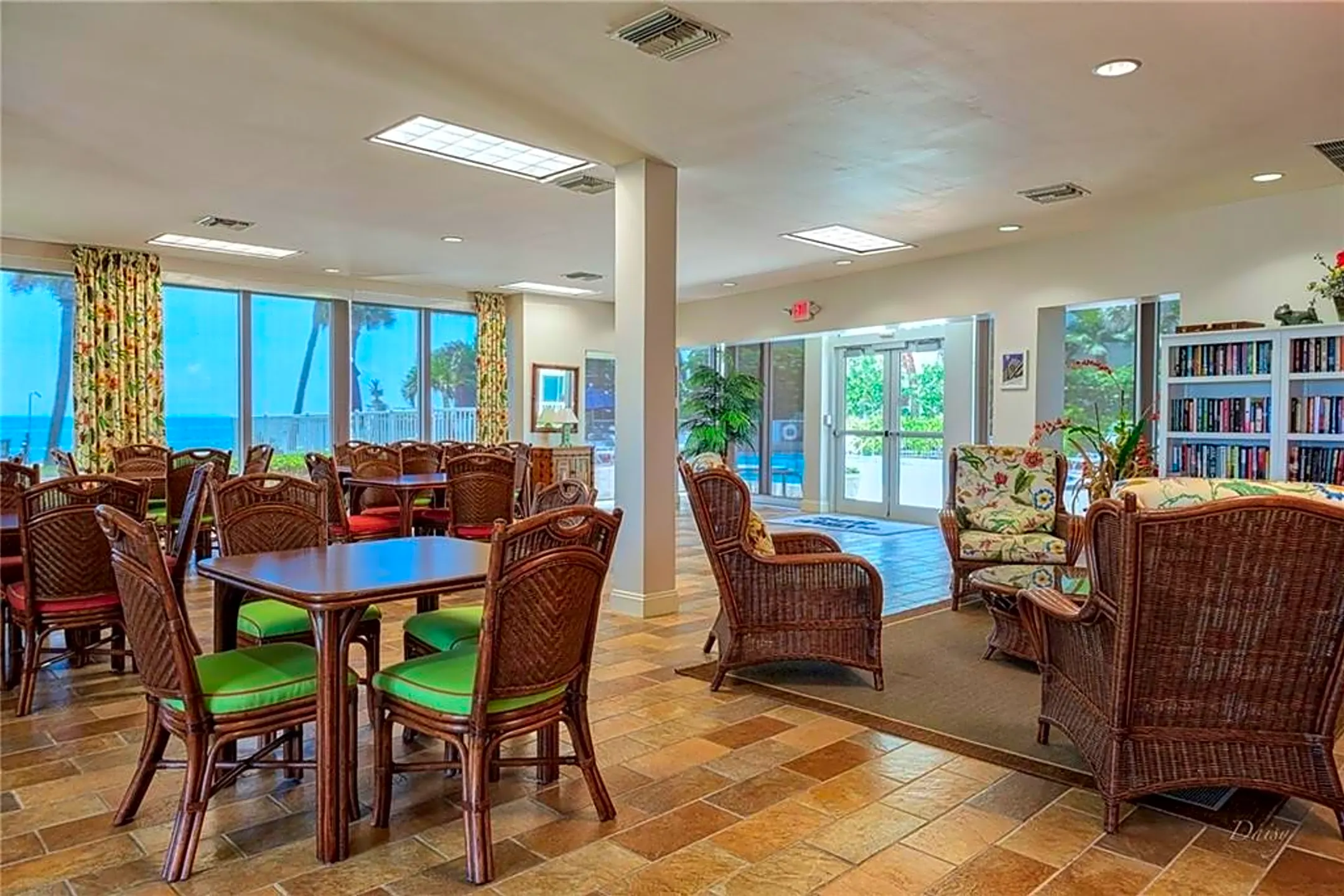 Dining Room - 3554 Ocean Dr #1202N - Vero Beach, FL