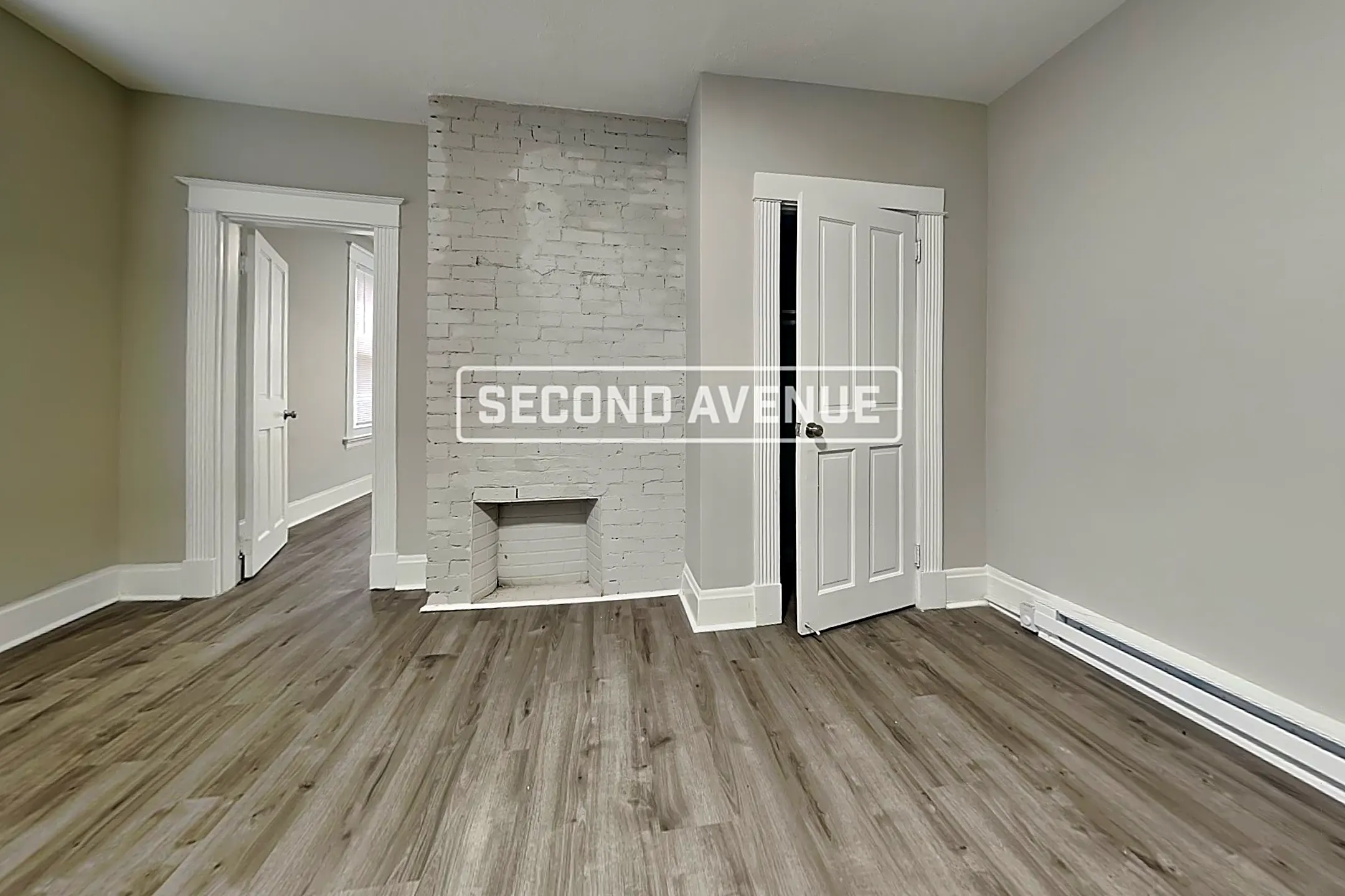 Living Room - 1848 Carll St - Cincinnati, OH