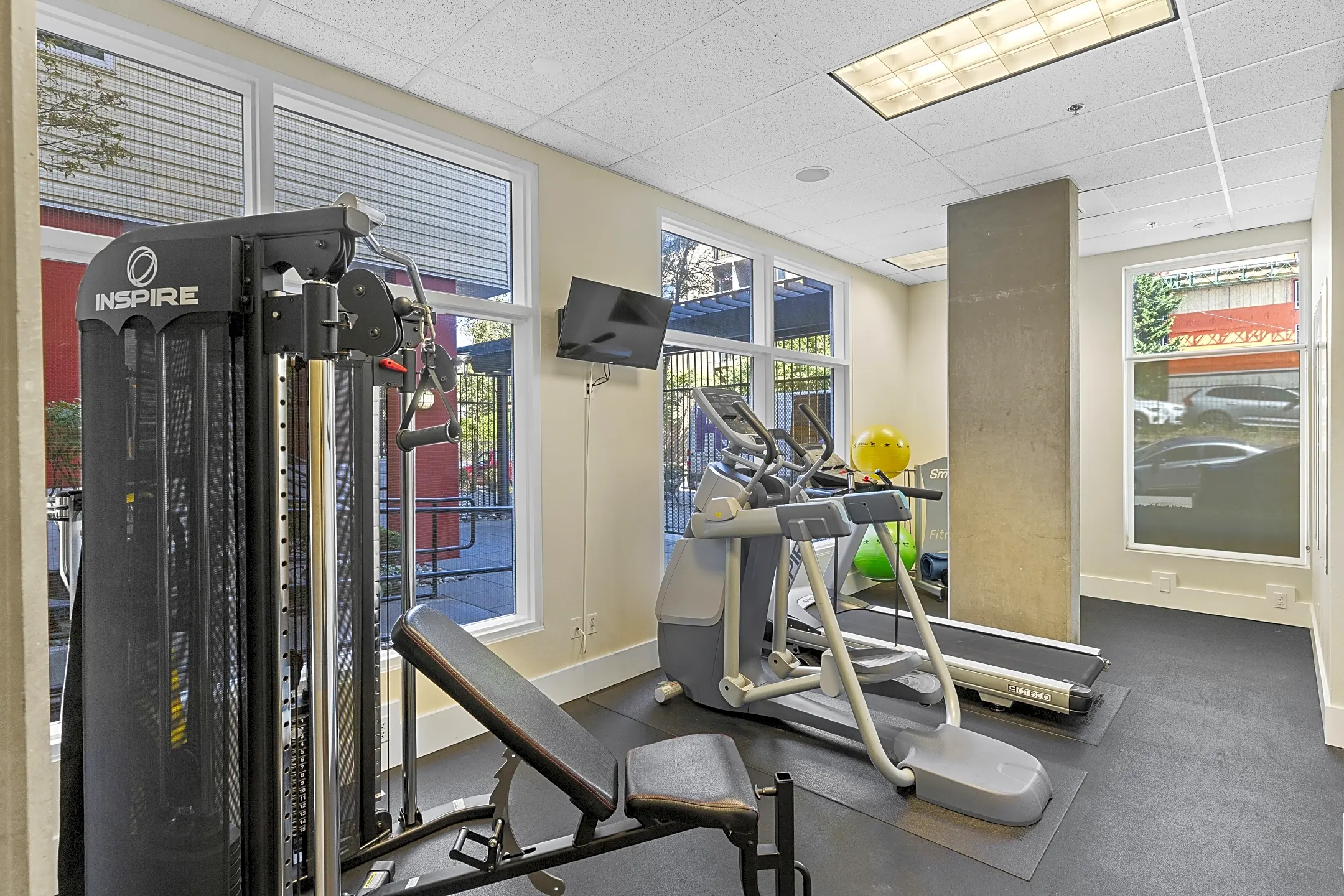 Fitness Weight Room - Promenade At The Park - Seattle, WA