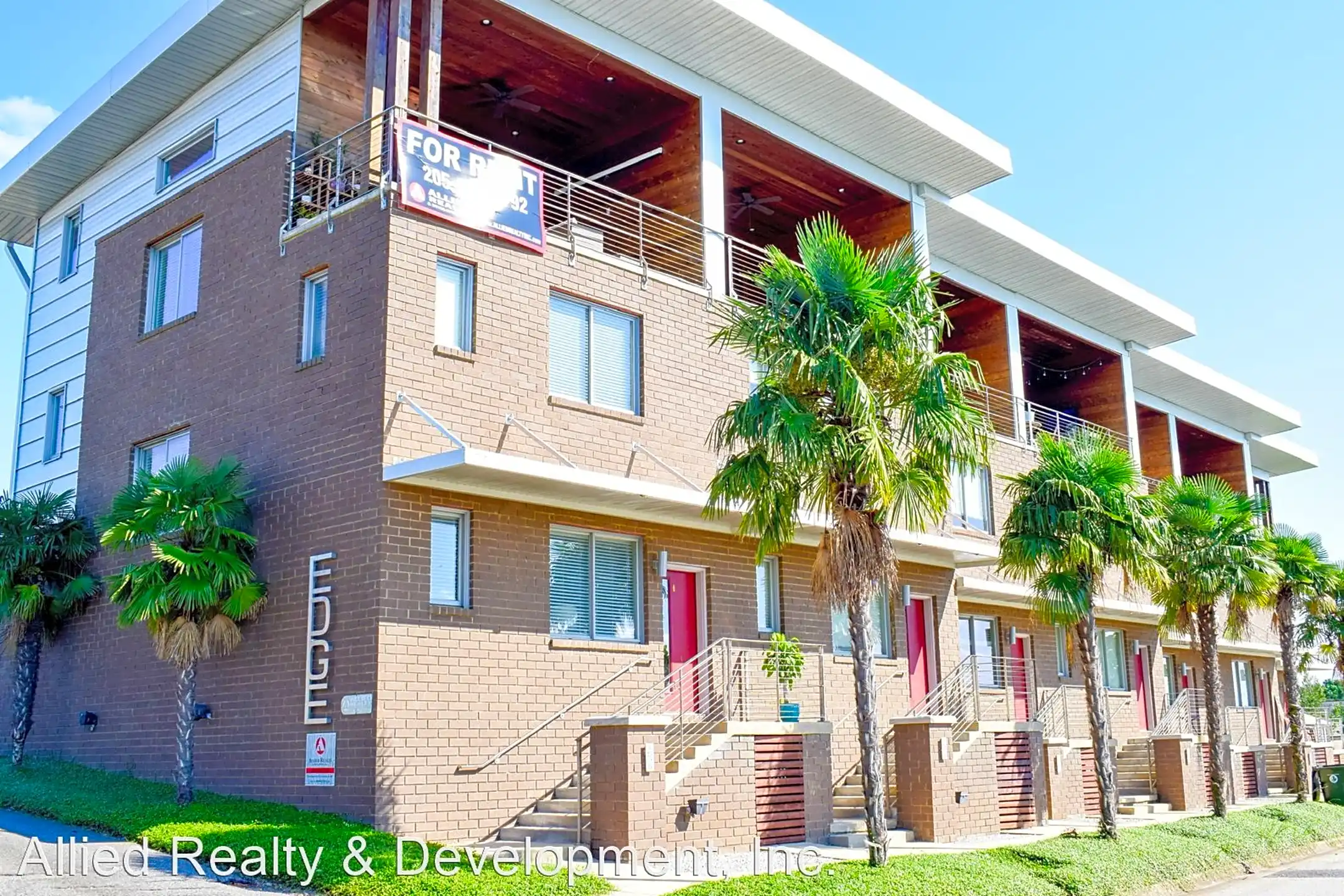 Building - 1525 - 1585 Forest Lake Drive - Tuscaloosa, AL