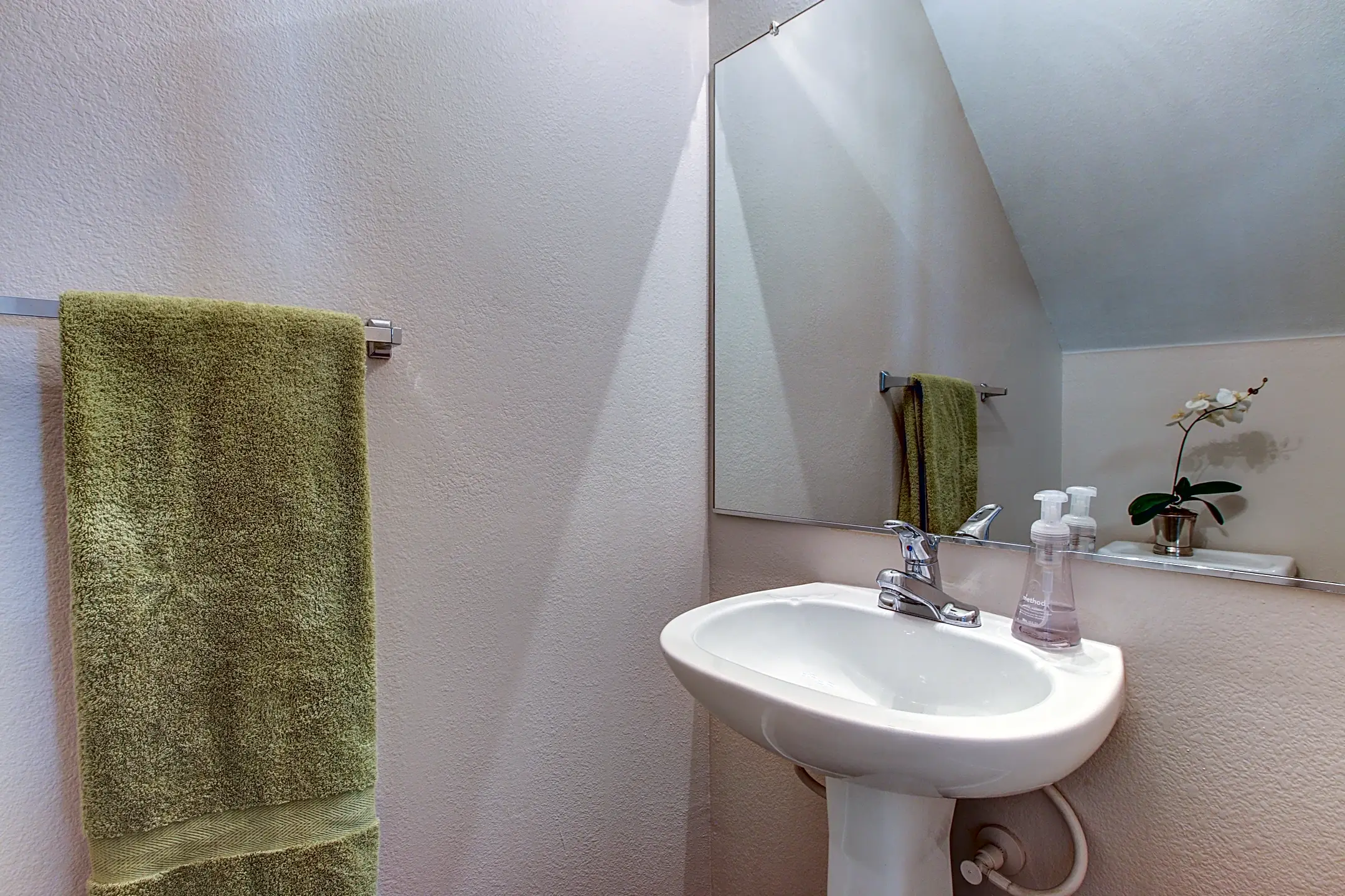 Bathroom - La Terraza At The Biltmore - Phoenix, AZ