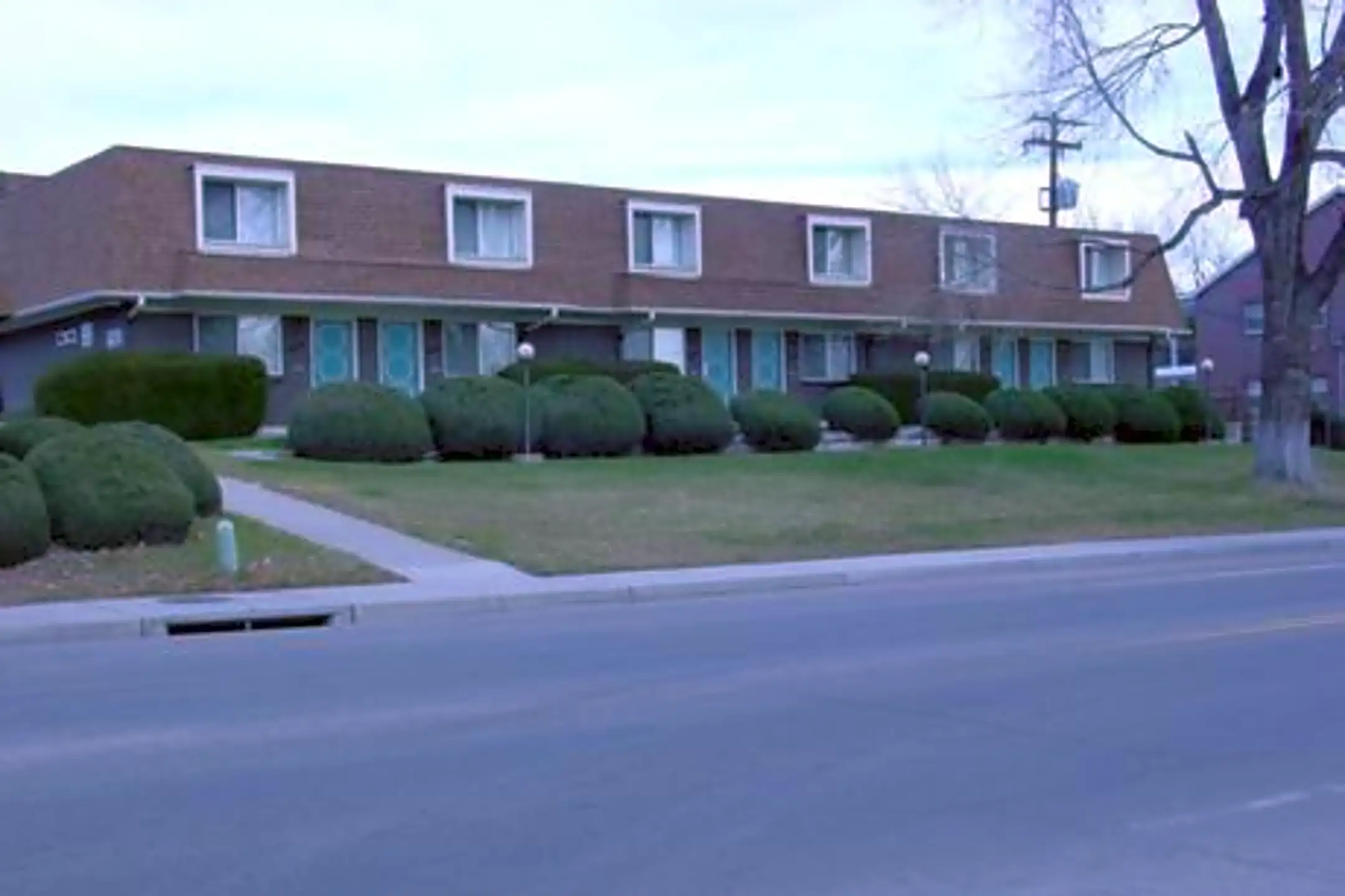 Harlan Apartment Co. 2701 Harlan St Wheat Ridge, CO Condos for Rent Rent.