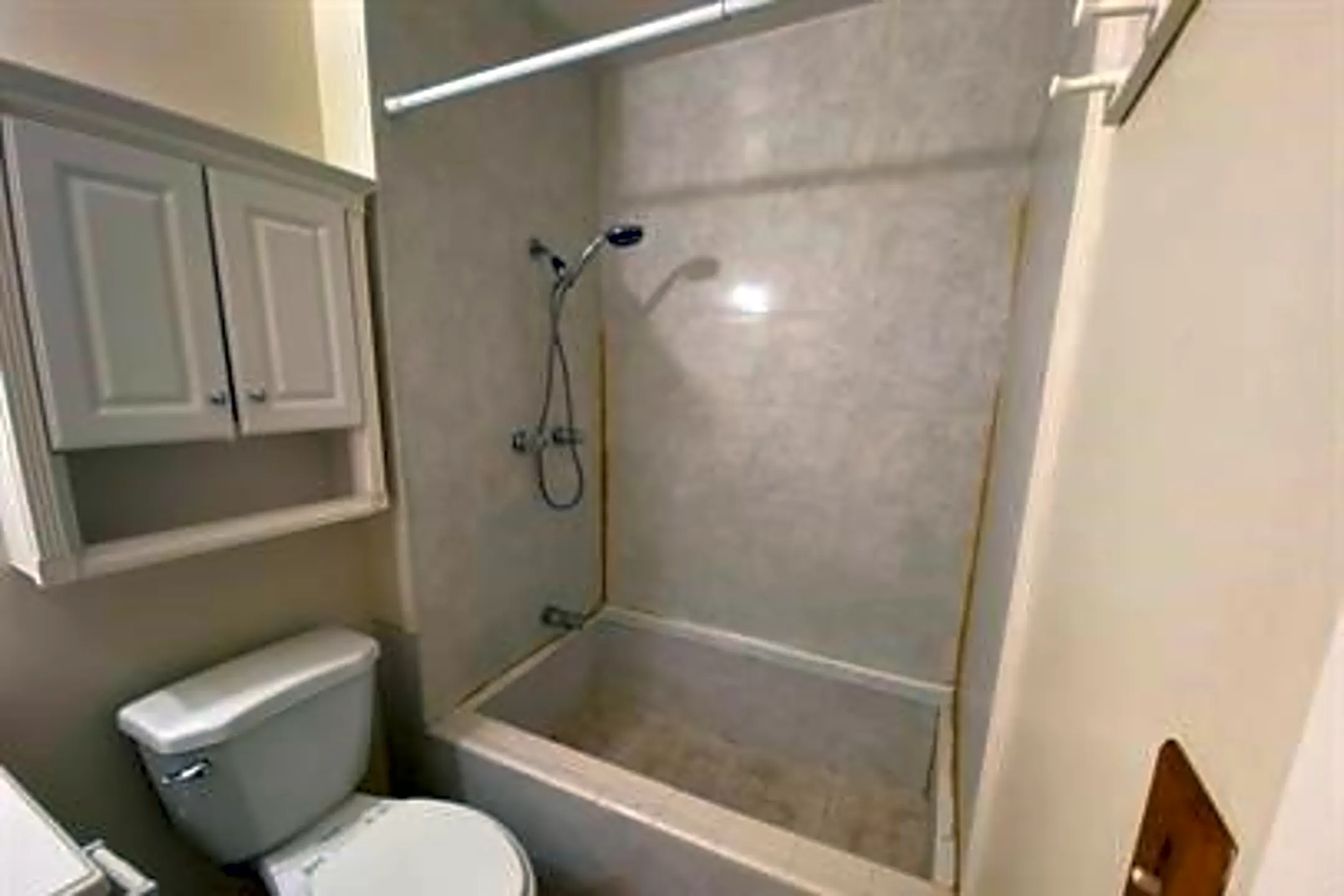 Bathroom - 4705 Marlboro Ct - Las Vegas, NV