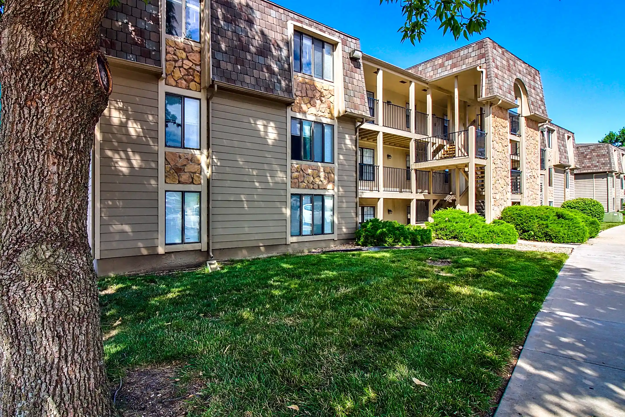 Bristol Pointe Apartments Olathe, KS 66062