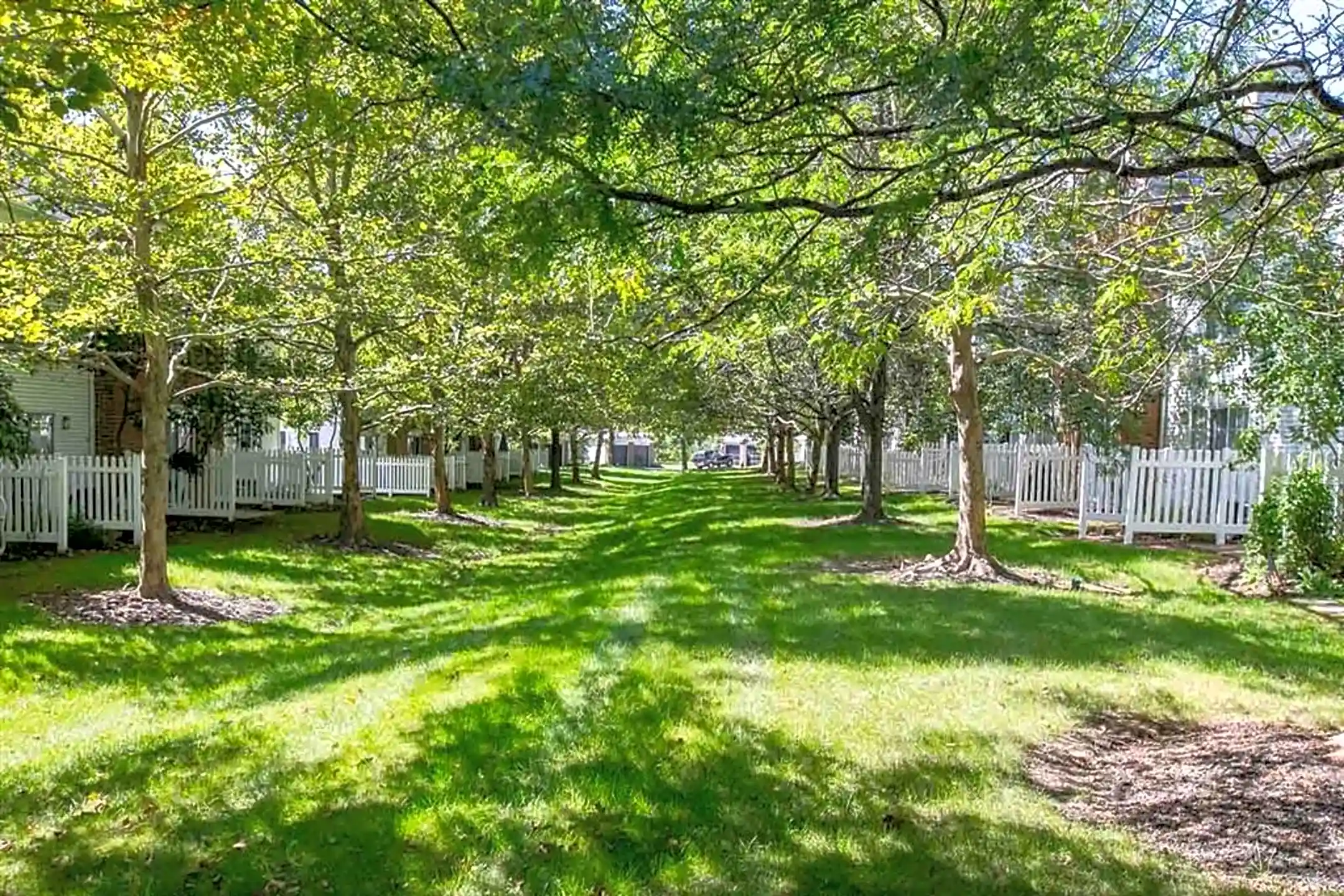 The Residence At Christopher Wren Apartments 1390 Christopher Wren Dr