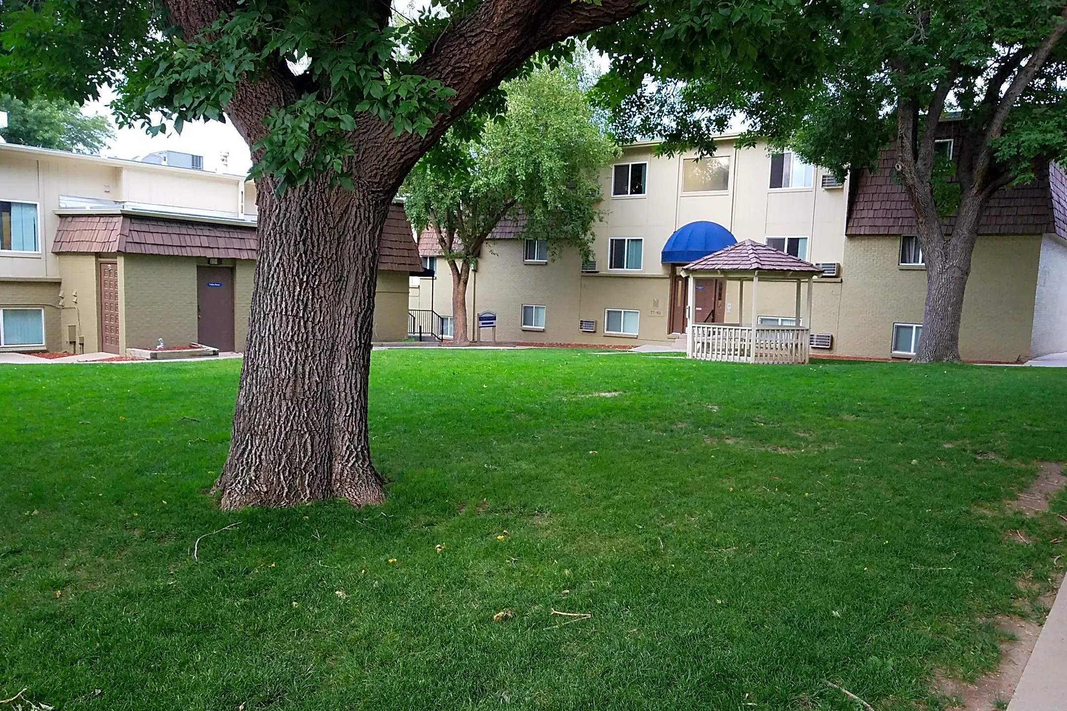 Courtyard Apartments Broomfield CO 80020   Cfb43eacdbb81d720d3596d689067f9e